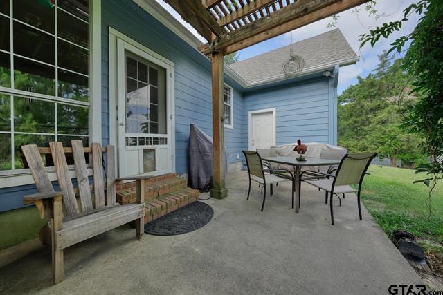Lindale, Texas, 75771, United States, 4 Bedrooms Bedrooms, ,3 BathroomsBathrooms,Residential,For Sale,1937057