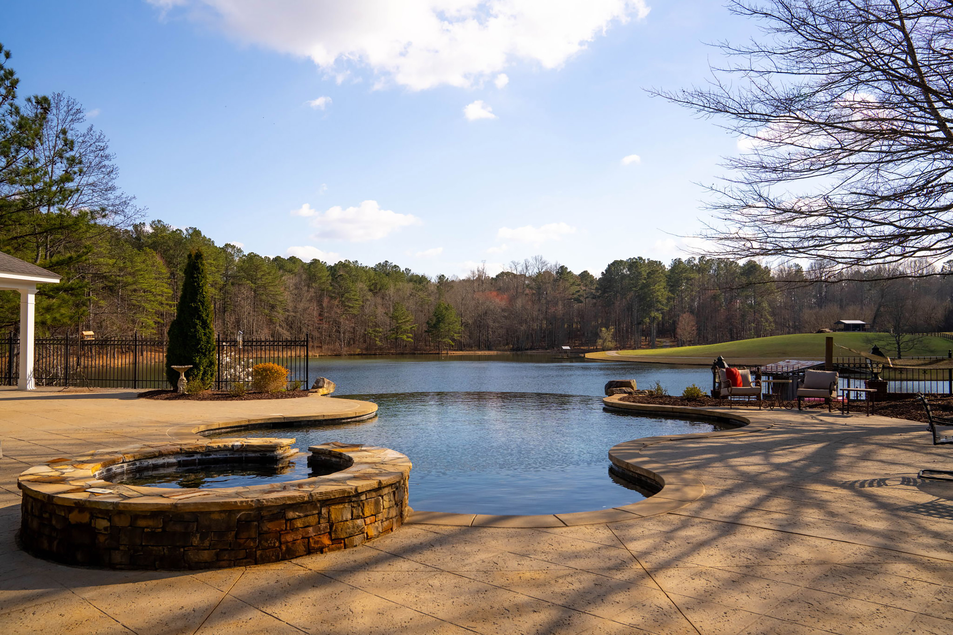  89 Acre +/- Equestrian Estate with Private Lake - 物件實景