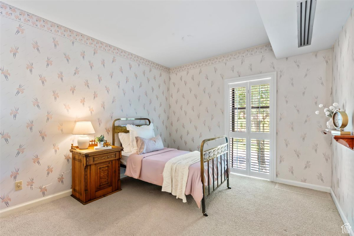 Salt Lake City, Utah, 84102, United States, 3 Bedrooms Bedrooms, ,2 BathroomsBathrooms,Residential,For Sale,1940882