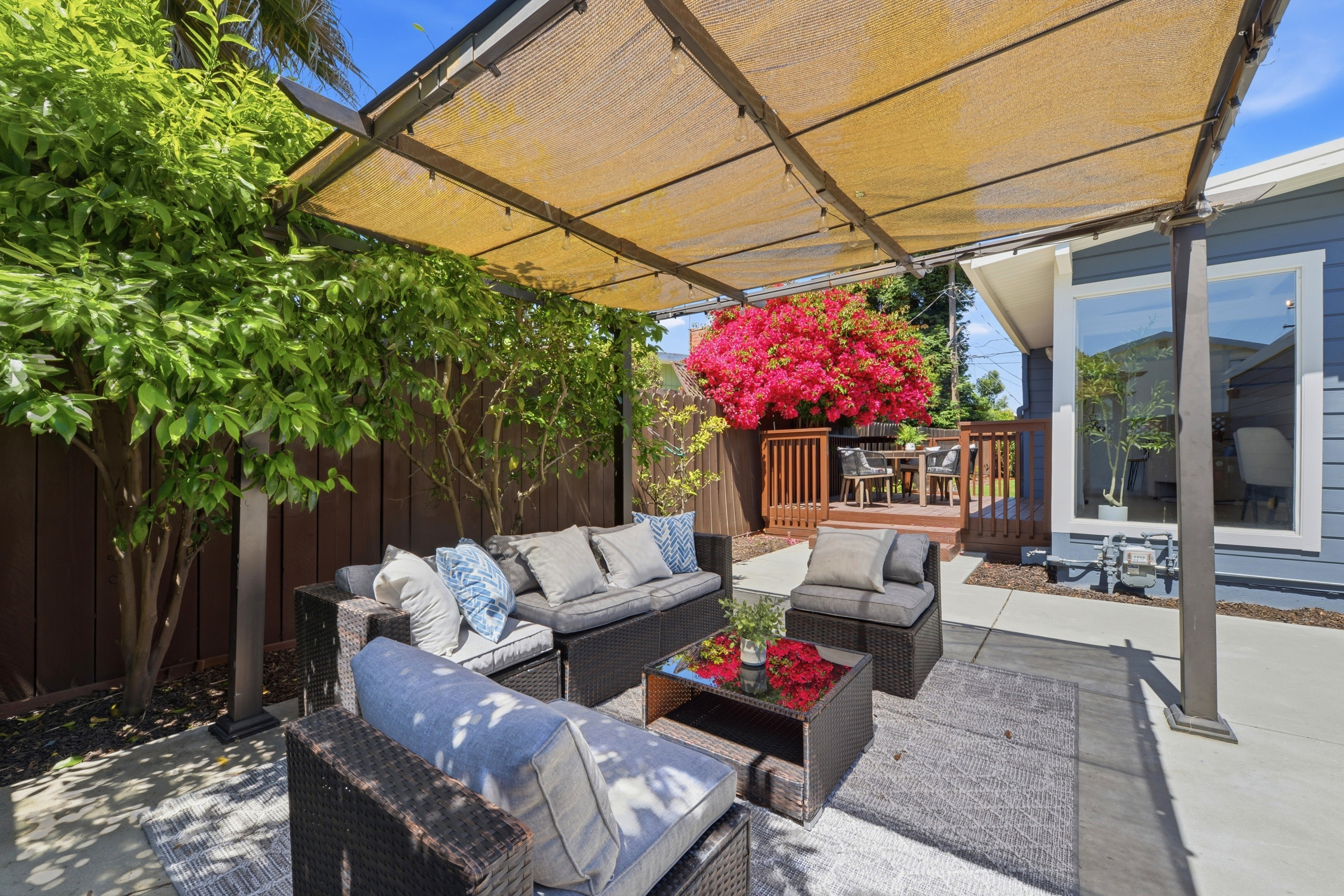 Beautifully Updated Home for an Indoor/Outdoor Lifestyle - 物件實景