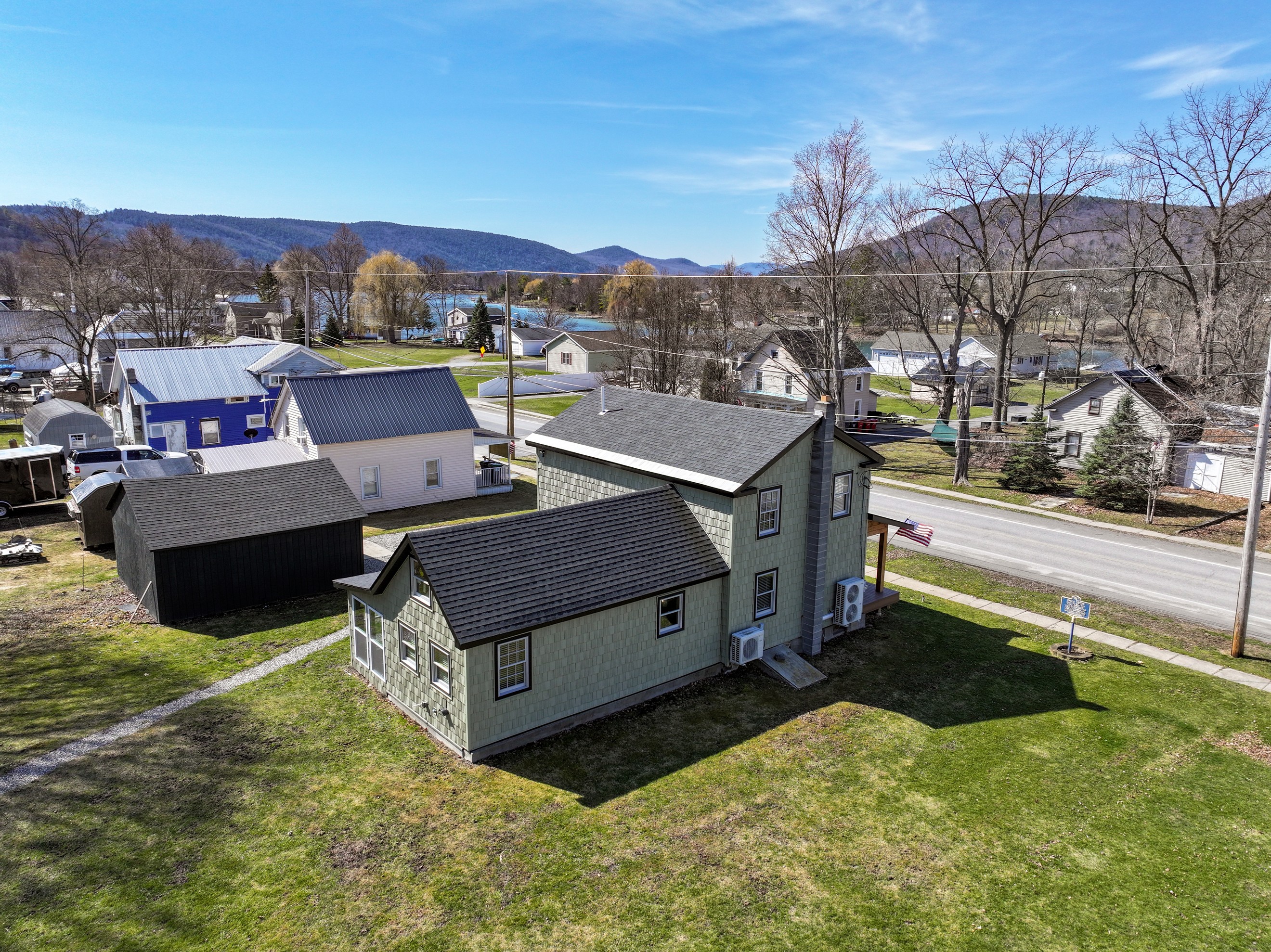  46 Water Street, Ticonderoga, NY, 12883 - 物件實景