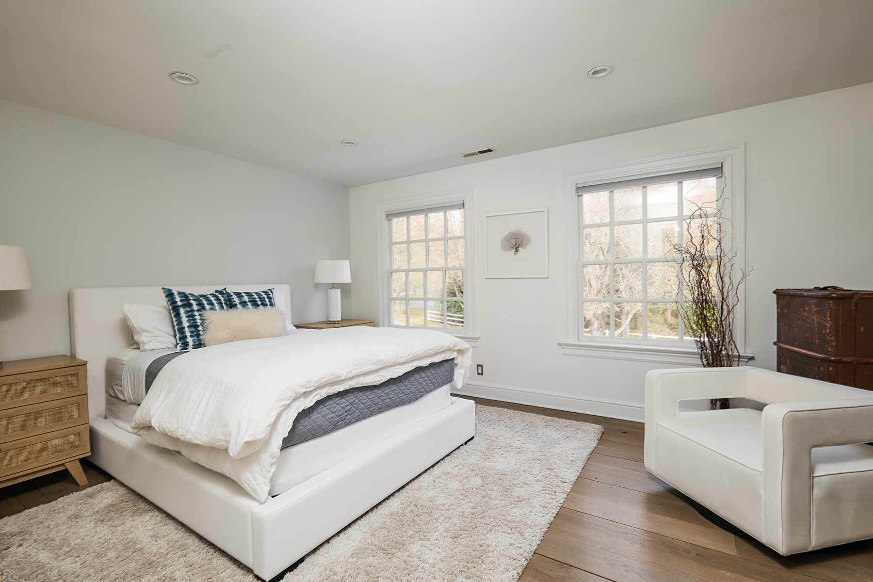  Sophisticated Architecture and Bucolic Charm - 物件實景