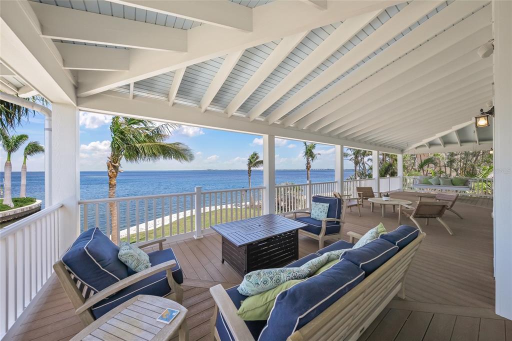 Holmes Beach, Florida, 34217, United States, 5 Bedrooms Bedrooms, ,5 BathroomsBathrooms,Residential,For Sale,1770392