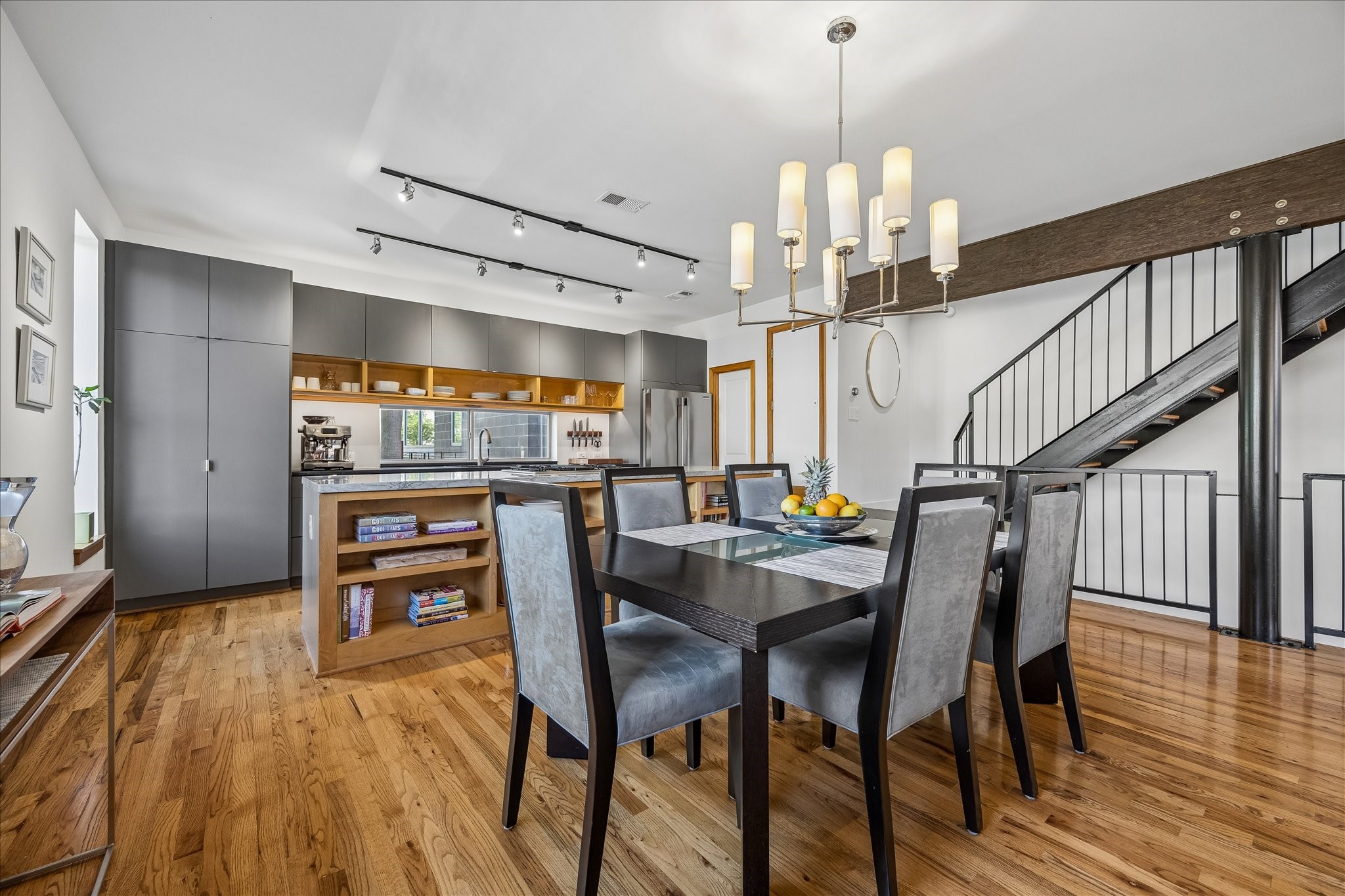  98 Drew St #A - 物件實景