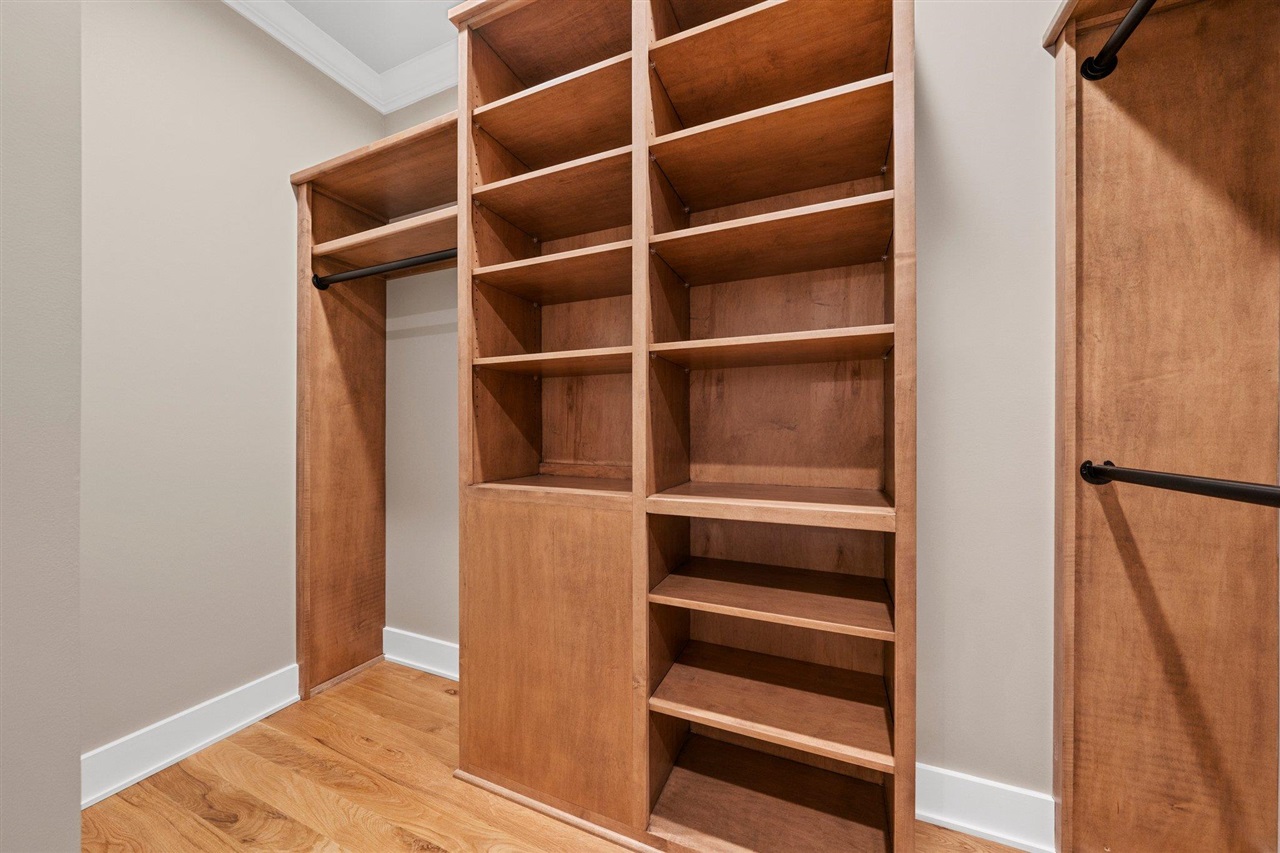 Franklin, Kentucky, 42134, United States, 3 Bedrooms Bedrooms, ,3 BathroomsBathrooms,Residential,For Sale,1988354