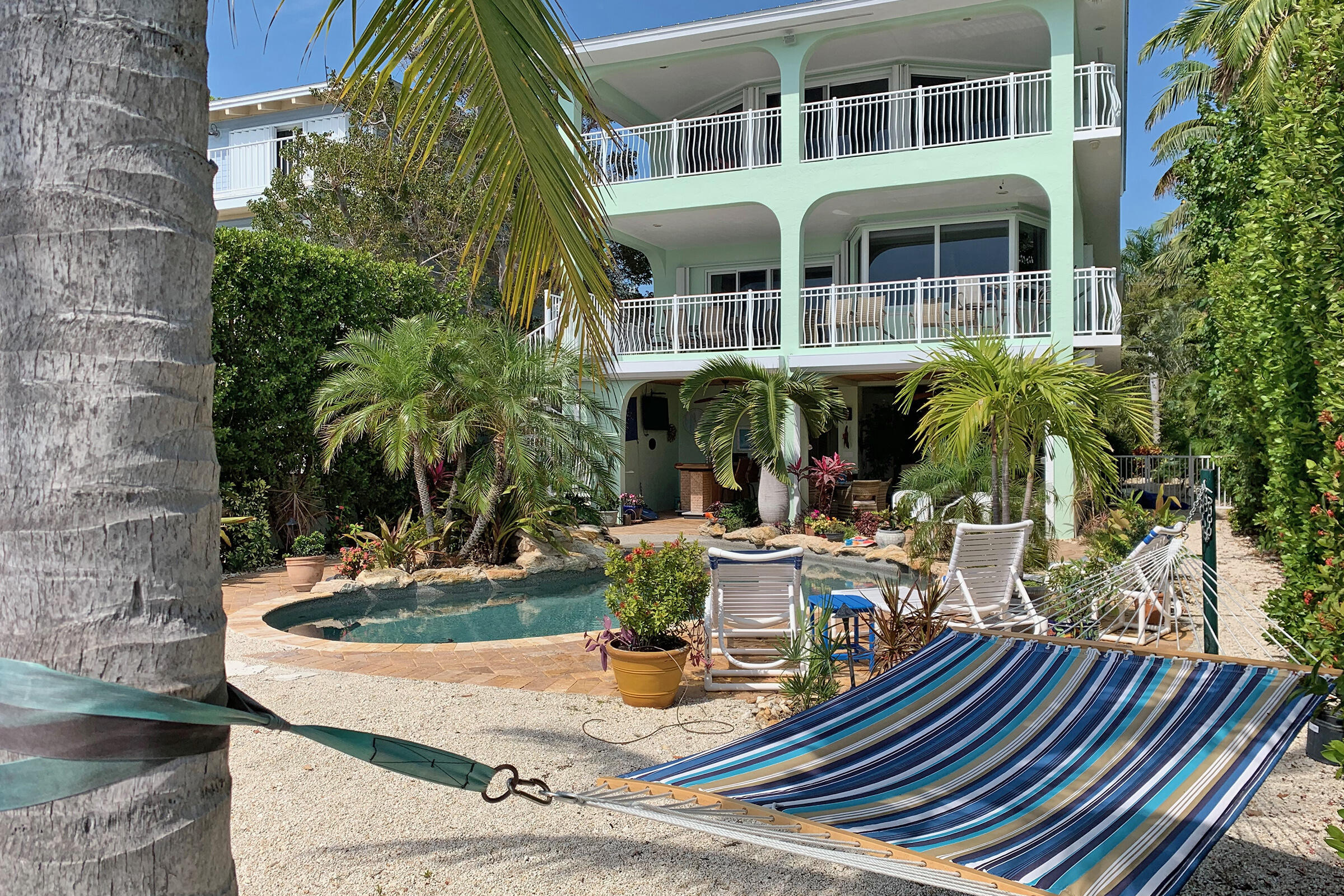 Tavernier, Florida, 33070, United States, 3 Bedrooms Bedrooms, ,2 BathroomsBathrooms,Residential,For Sale,1882347