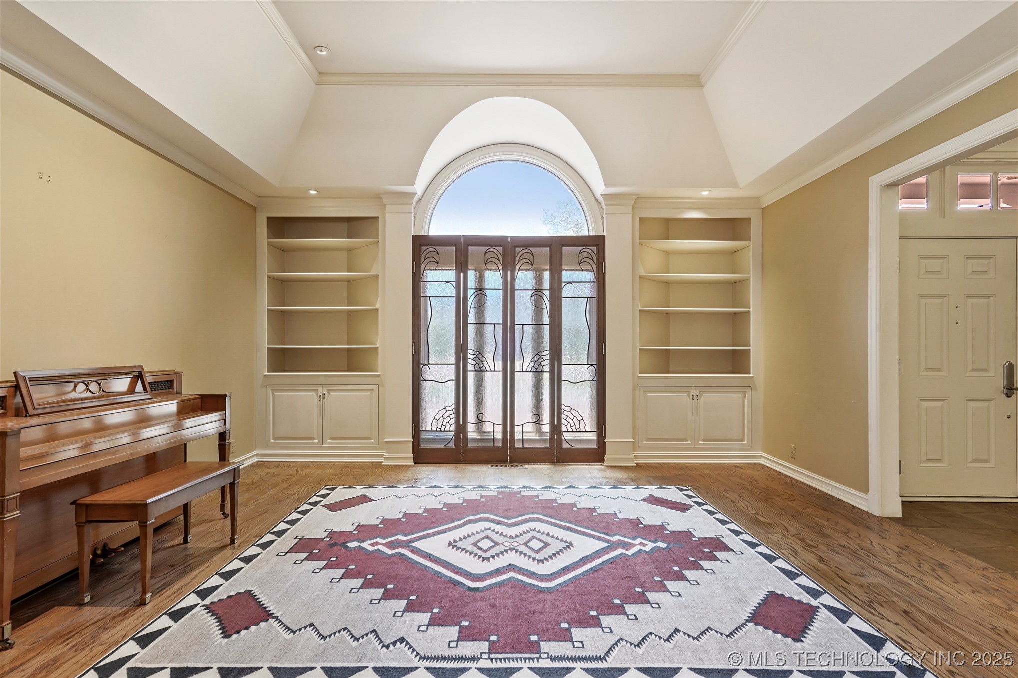 Tulsa, Oklahoma, 74135, United States, 3 Bedrooms Bedrooms, ,4 BathroomsBathrooms,Residential,For Sale,1902130
