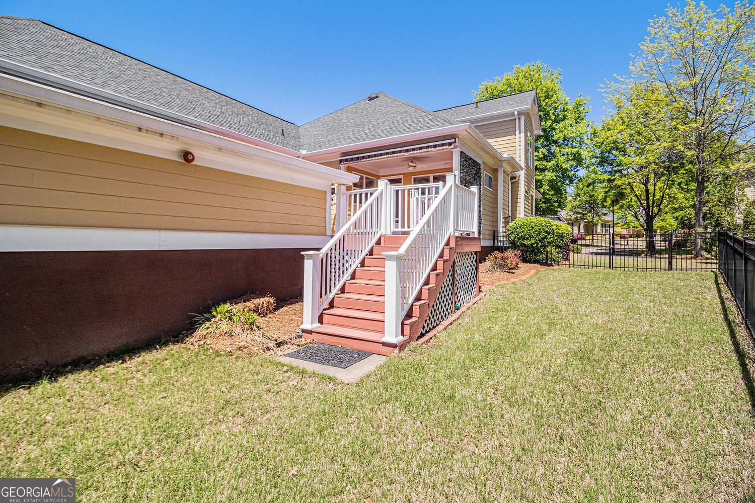 Fayetteville, Georgia, 30214, United States, 4 Bedrooms Bedrooms, ,5 BathroomsBathrooms,Residential,For Sale,1858907