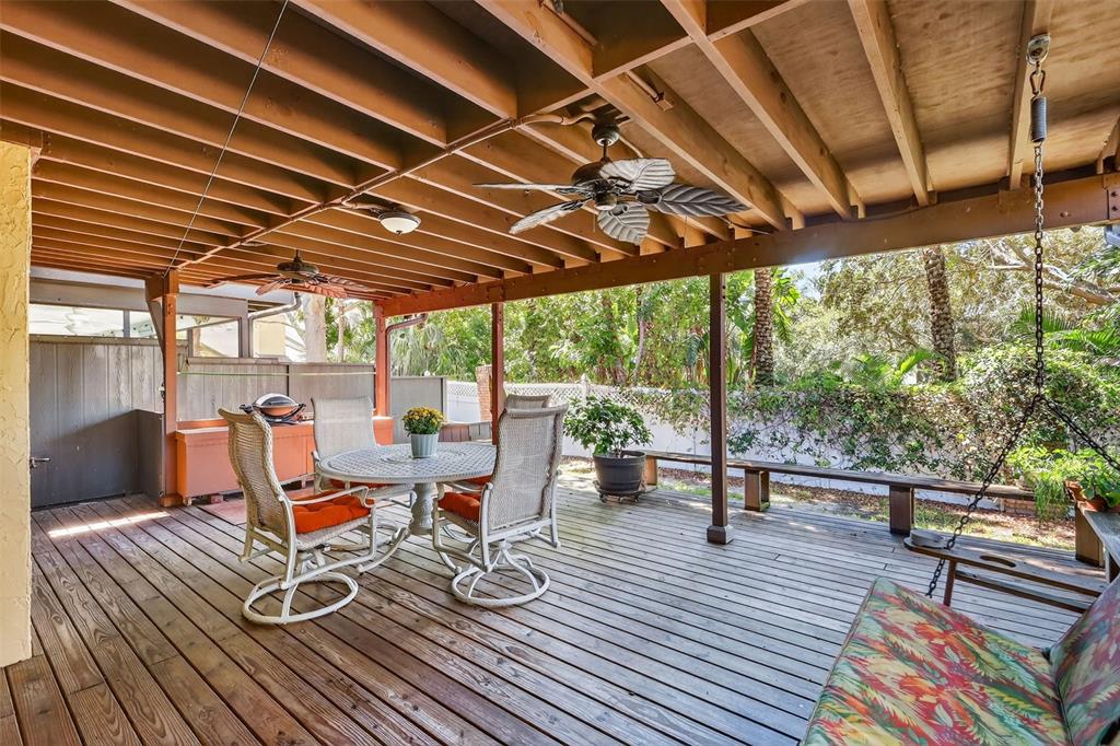 Largo, Florida, 33774, United States, 3 Bedrooms Bedrooms, ,3 BathroomsBathrooms,Residential,For Sale,1965170