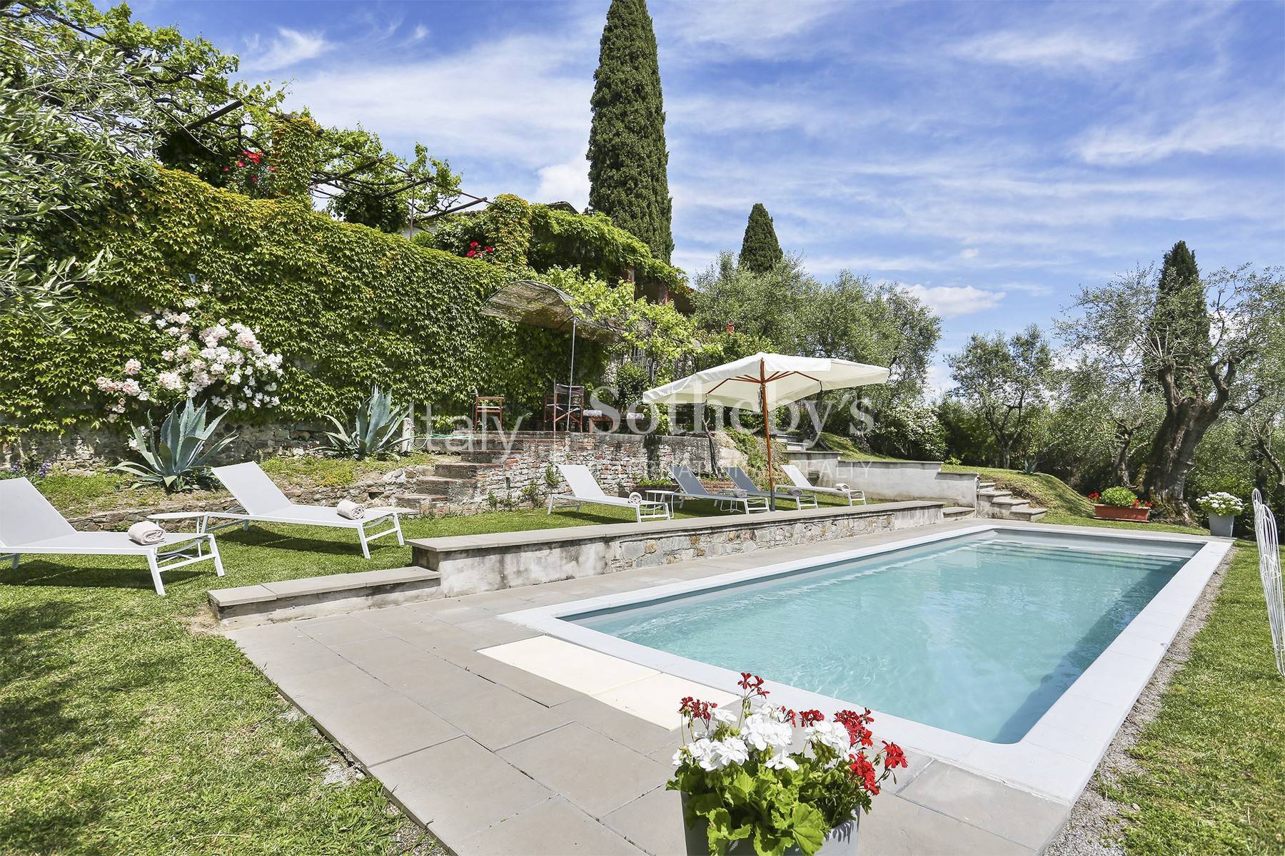  Beautiful villa with swimming pool in the countryside of Lucca - 物件實景