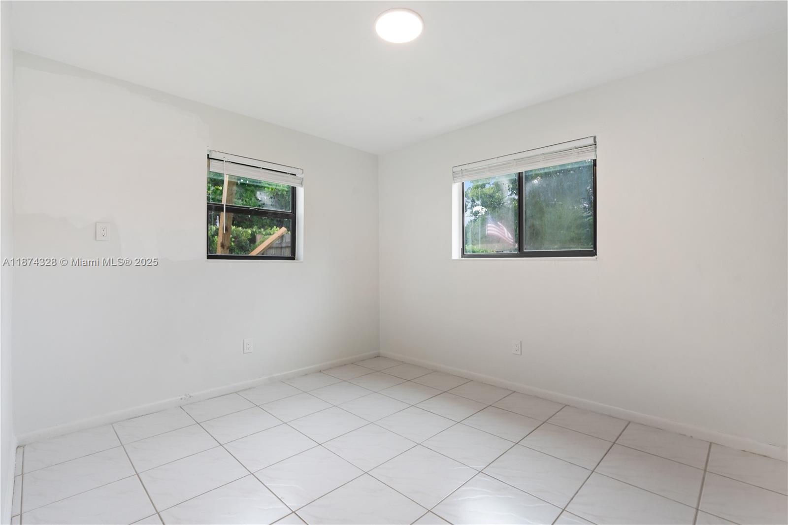Miami, Florida, 33176, United States, 3 Bedrooms Bedrooms, ,1 BathroomBathrooms,Residential,For Sale,1941991