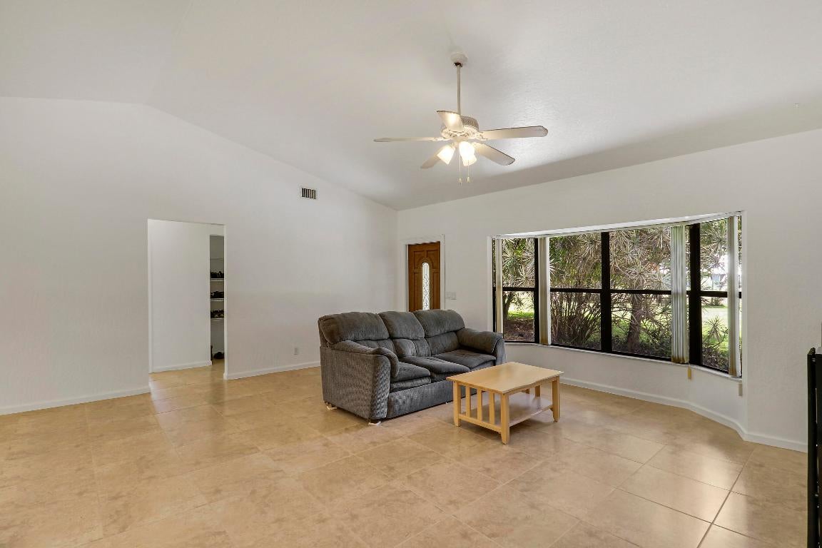 Jupiter, Florida, 33478, United States, 3 Bedrooms Bedrooms, ,2 BathroomsBathrooms,Residential,For Sale,1980938