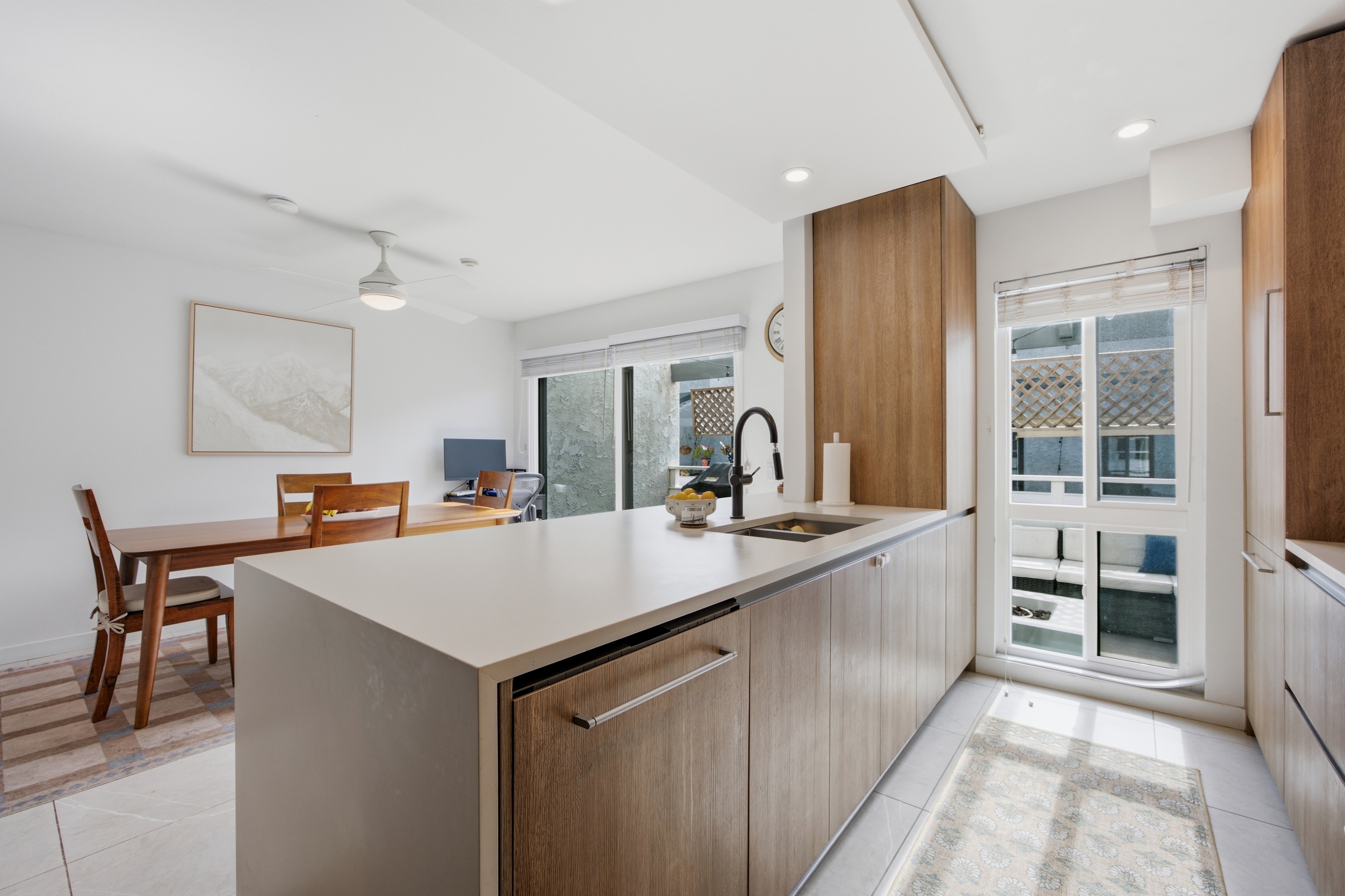  1915 Rockefeller Lane #E, Redondo Beach, CA 90278 - 物件實景