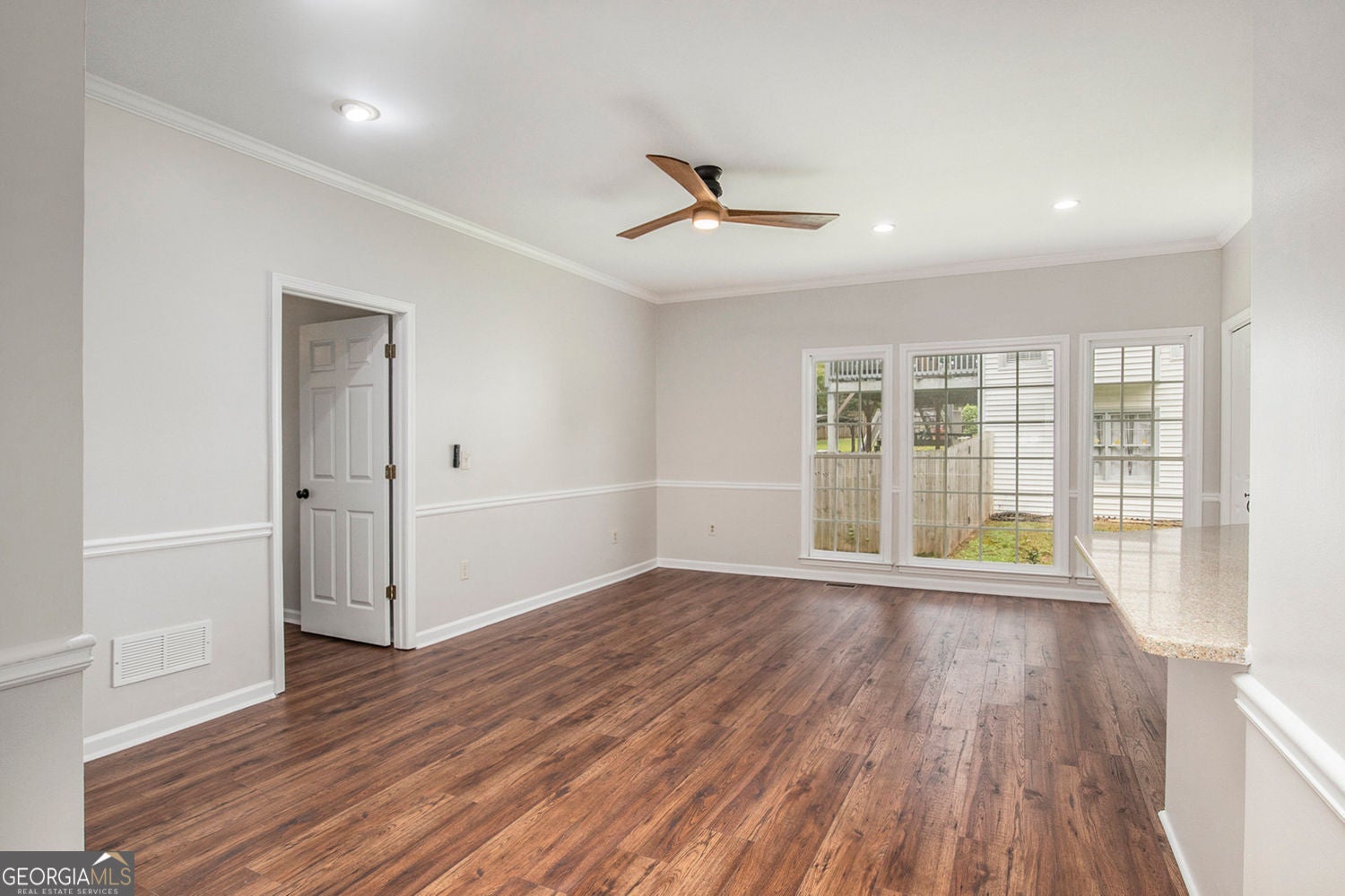 Cumming, Georgia, 30041, United States, 4 Bedrooms Bedrooms, ,3 BathroomsBathrooms,Residential,For Sale,1909669