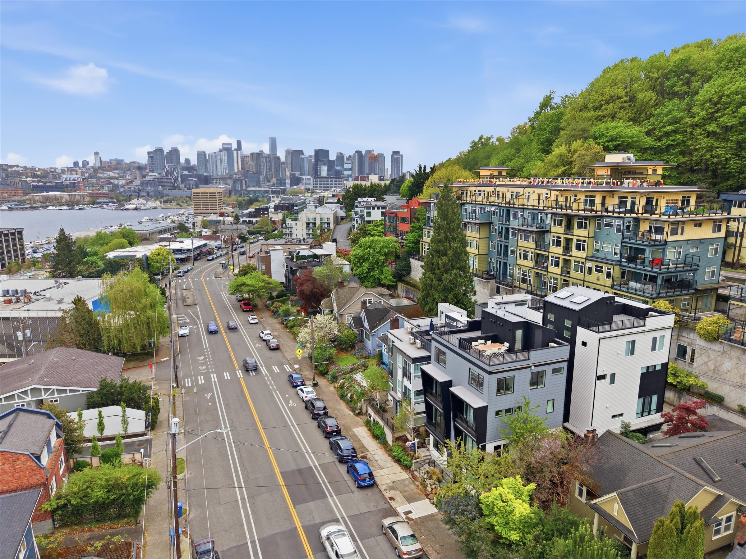  2011 Dexter Ave N Unit #A, Seattle, WA 98109 - 物件實景