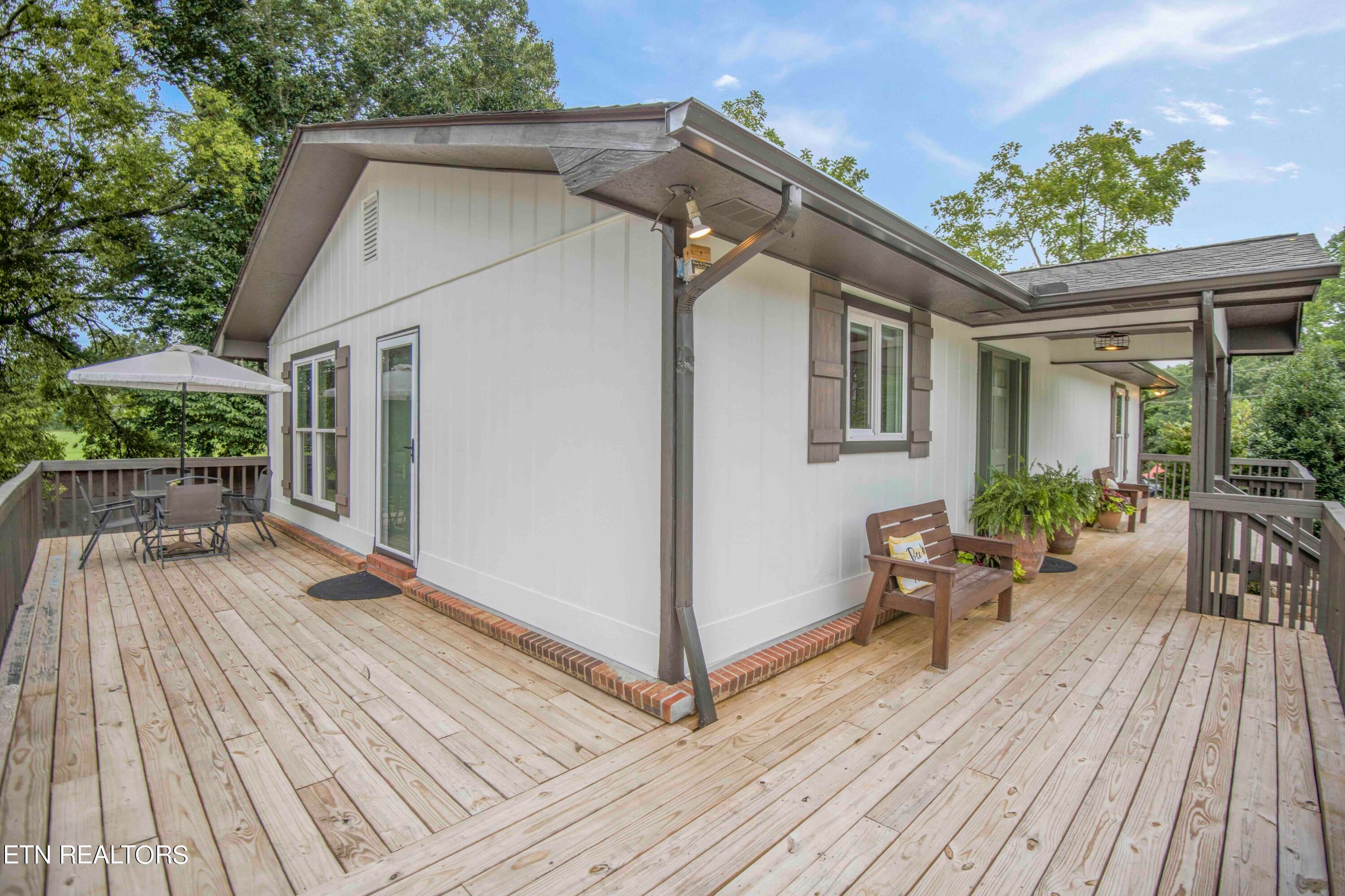 267 Lane Hedgecock Rd, Kingston, Tennessee, 37763, United States, 3 Bedrooms Bedrooms, ,2 BathroomsBathrooms,Residential,For Sale,267 Lane Hedgecock Rd,1615599