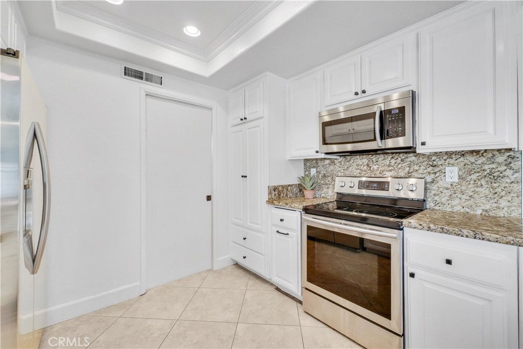 Anaheim Hills, California, 92807, United States, 3 Bedrooms Bedrooms, ,3 BathroomsBathrooms,Residential,For Sale,1940997