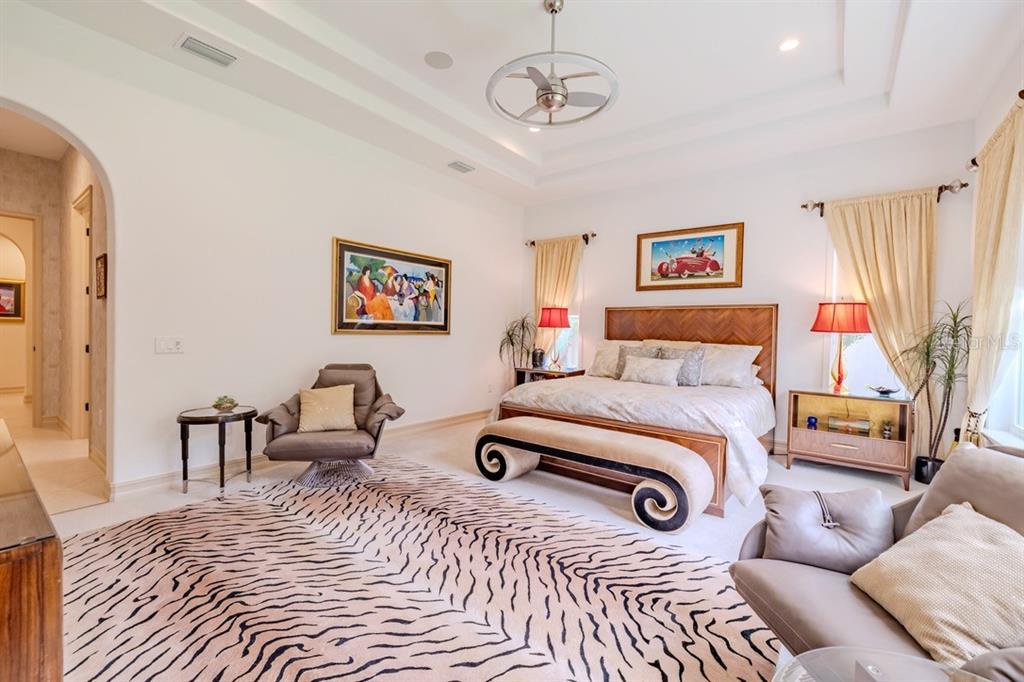 Wesley Chapel, Florida, 33543, United States, 4 Bedrooms Bedrooms, ,5 BathroomsBathrooms,Residential,For Sale,1838527