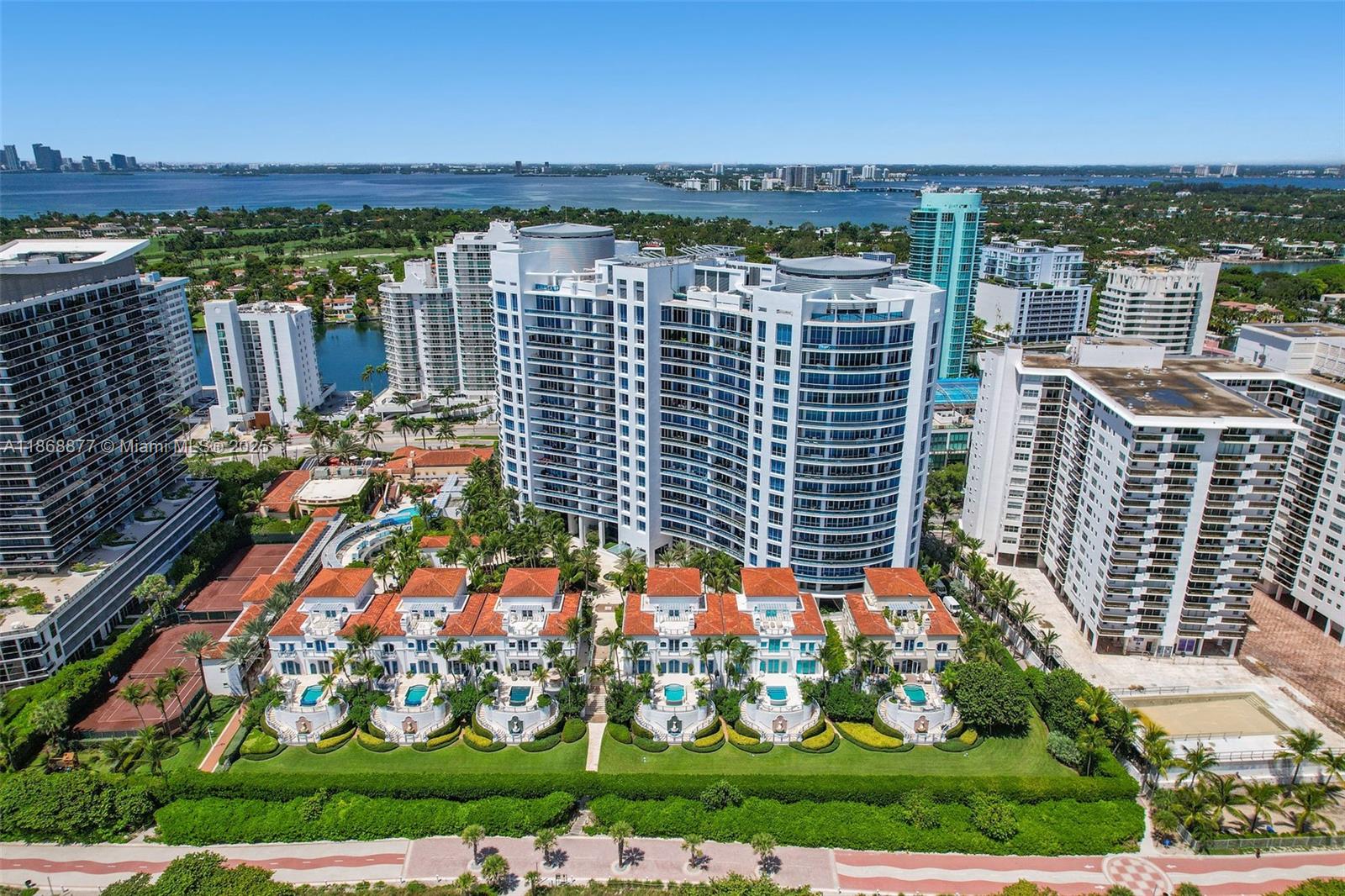 Miami Beach, Florida, 33140, United States, 3 Bedrooms Bedrooms, ,4 BathroomsBathrooms,Residential,For Sale,1934694