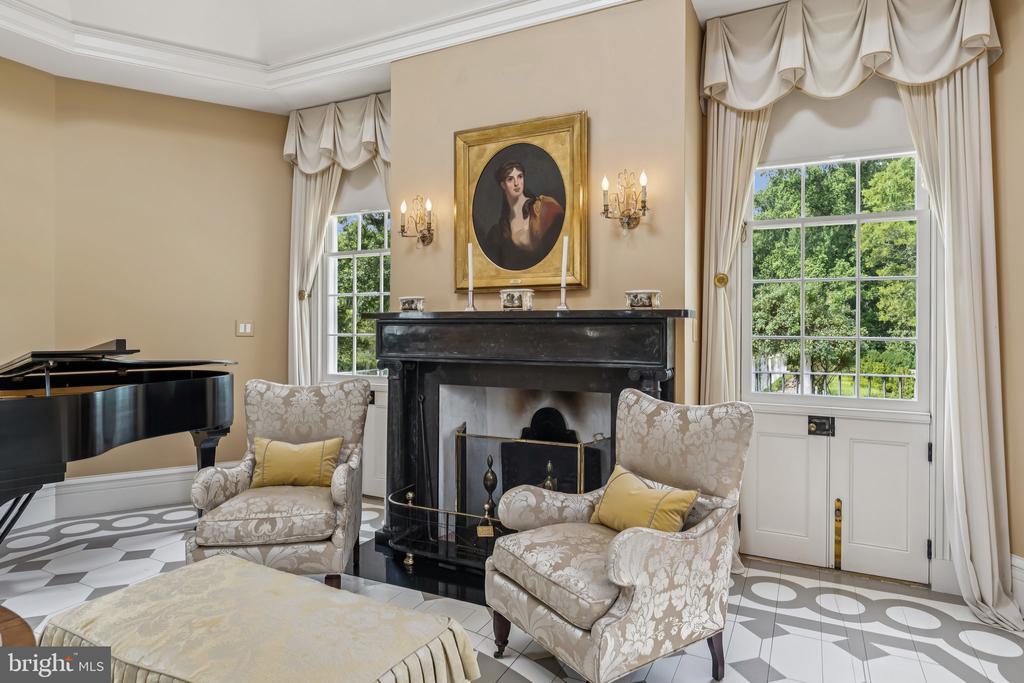 Rappahannock Academy, Virginia, 22538, United States, 4 Bedrooms Bedrooms, ,5 BathroomsBathrooms,Residential,For Sale,1917132