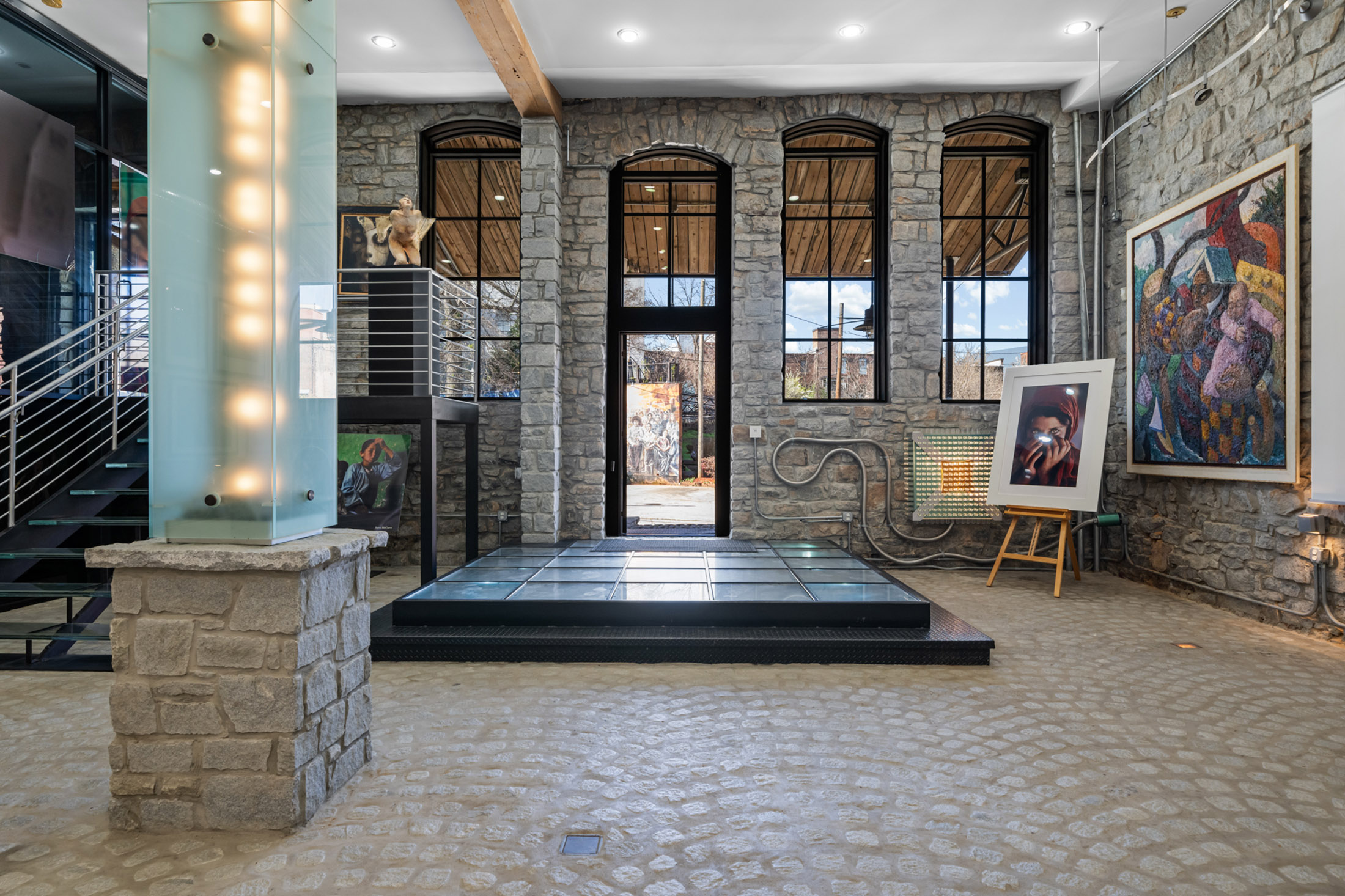  Extraordinary 1925 Landmark Live-Work Building in the Heart of Castleberry Hill - 物件實景
