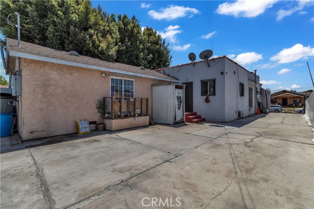 Los Angeles, California, 90061, United States, 3 Bedrooms Bedrooms, ,2 BathroomsBathrooms,Residential,For Sale,2048568