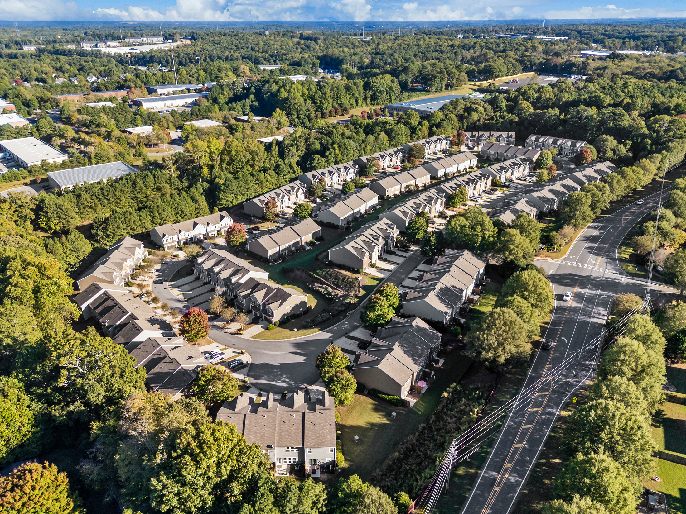  Charming Townhome Offers Low-Maintenance Living with No Rental Restrictions - 物件實景