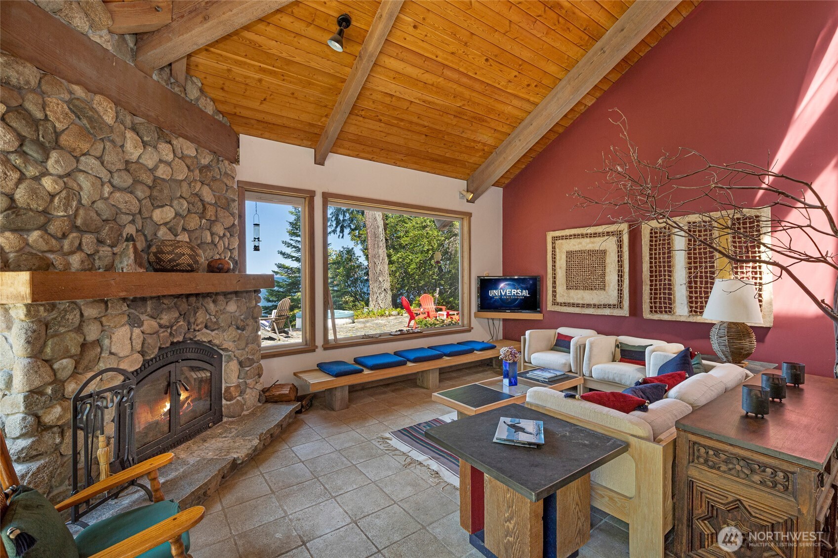 Henry Island, Washington, 98250, United States, 4 Bedrooms Bedrooms, ,1 BathroomBathrooms,Residential,For Sale,1988097