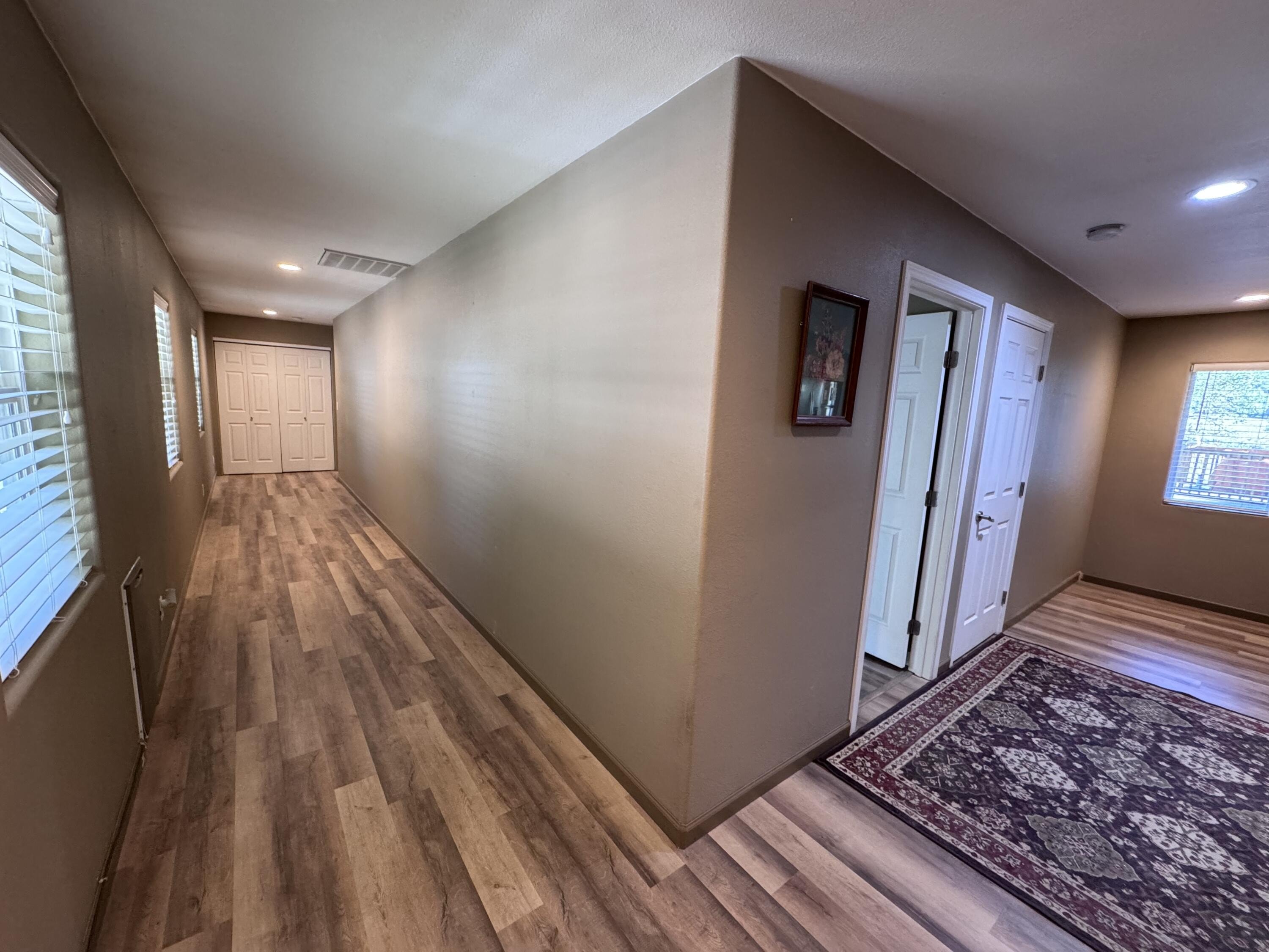 Rogue River, Oregon, 97537, United States, 3 Bedrooms Bedrooms, ,4 BathroomsBathrooms,Residential,For Sale,1982617