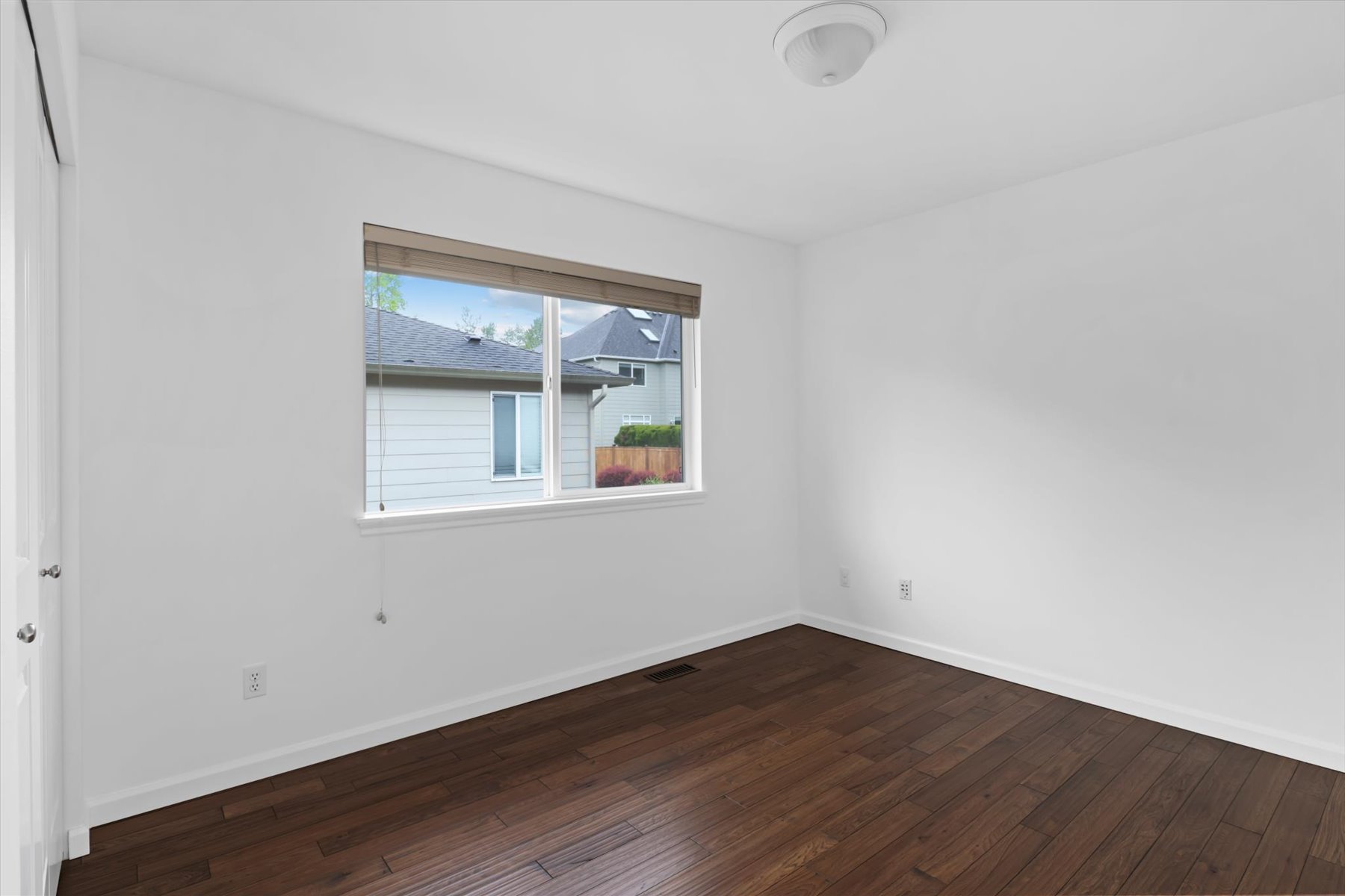  27220 NE 150th St, Duvall, WA 98019 - 物件實景