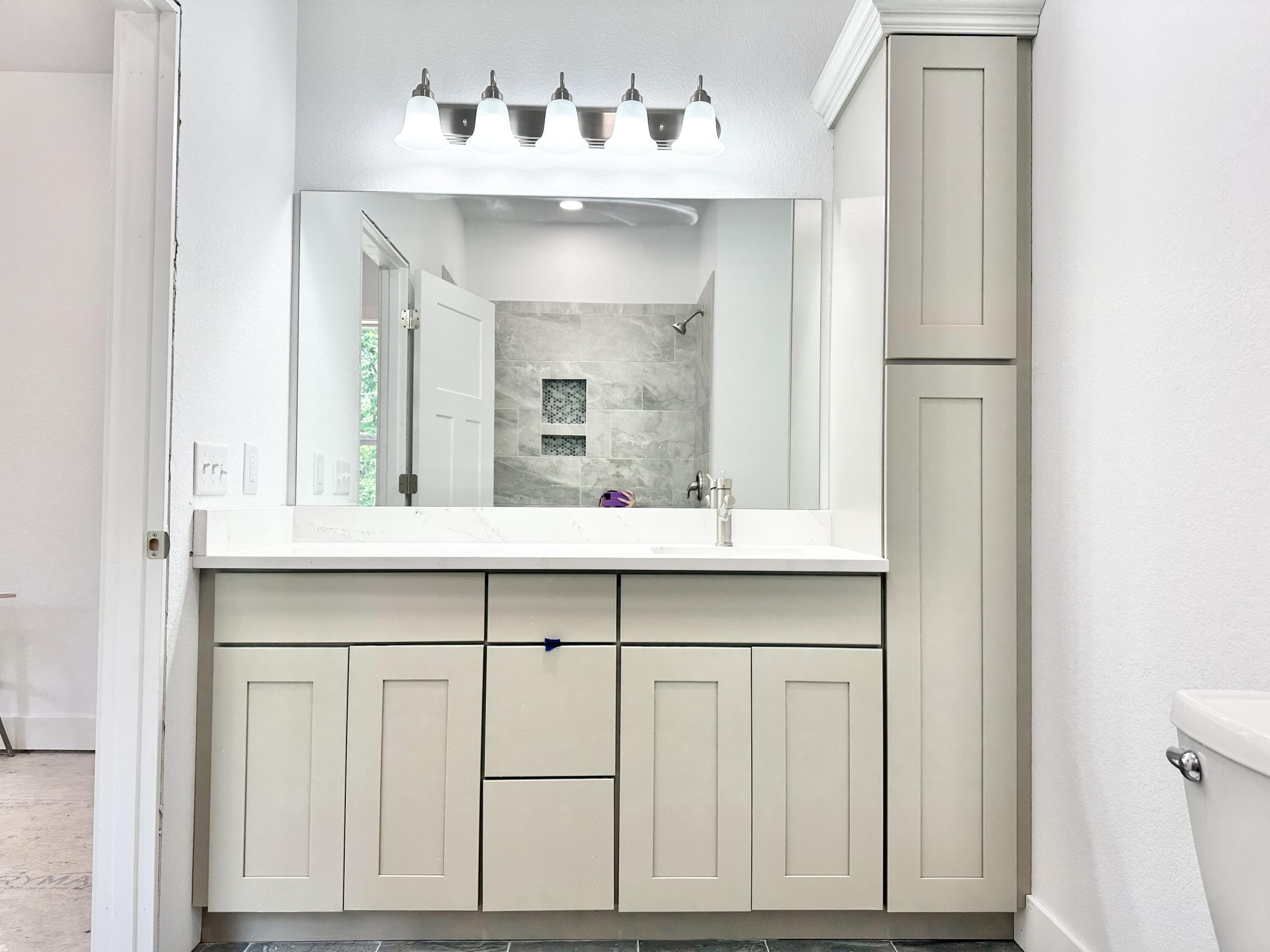 Shell Knob, Missouri, 65747, United States, 5 Bedrooms Bedrooms, ,3 BathroomsBathrooms,Residential,For Sale,1982122