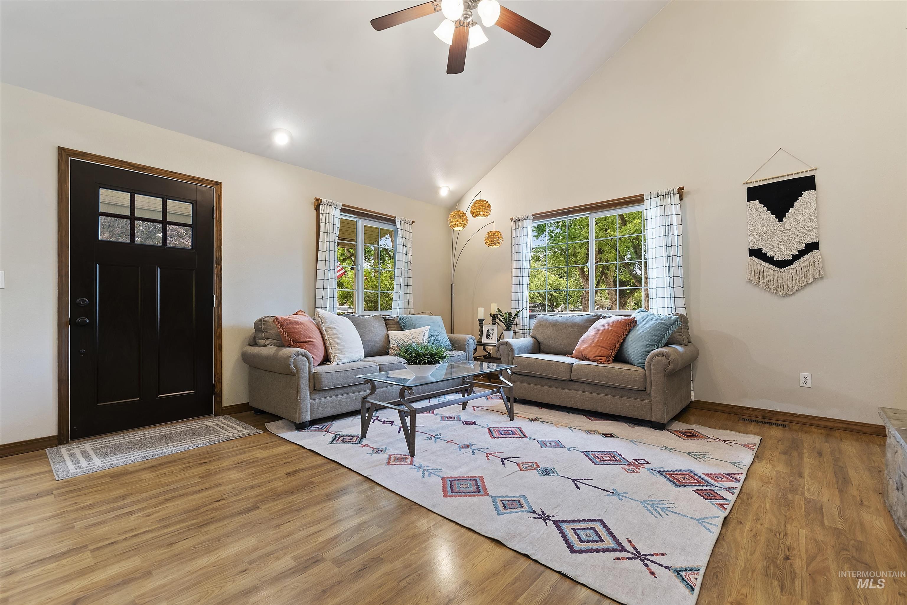 2322 Smith Ave, Boise, Idaho, 83702, United States, 4 Bedrooms Bedrooms, ,3 BathroomsBathrooms,Residential,For Sale,2322 Smith Ave,1433750