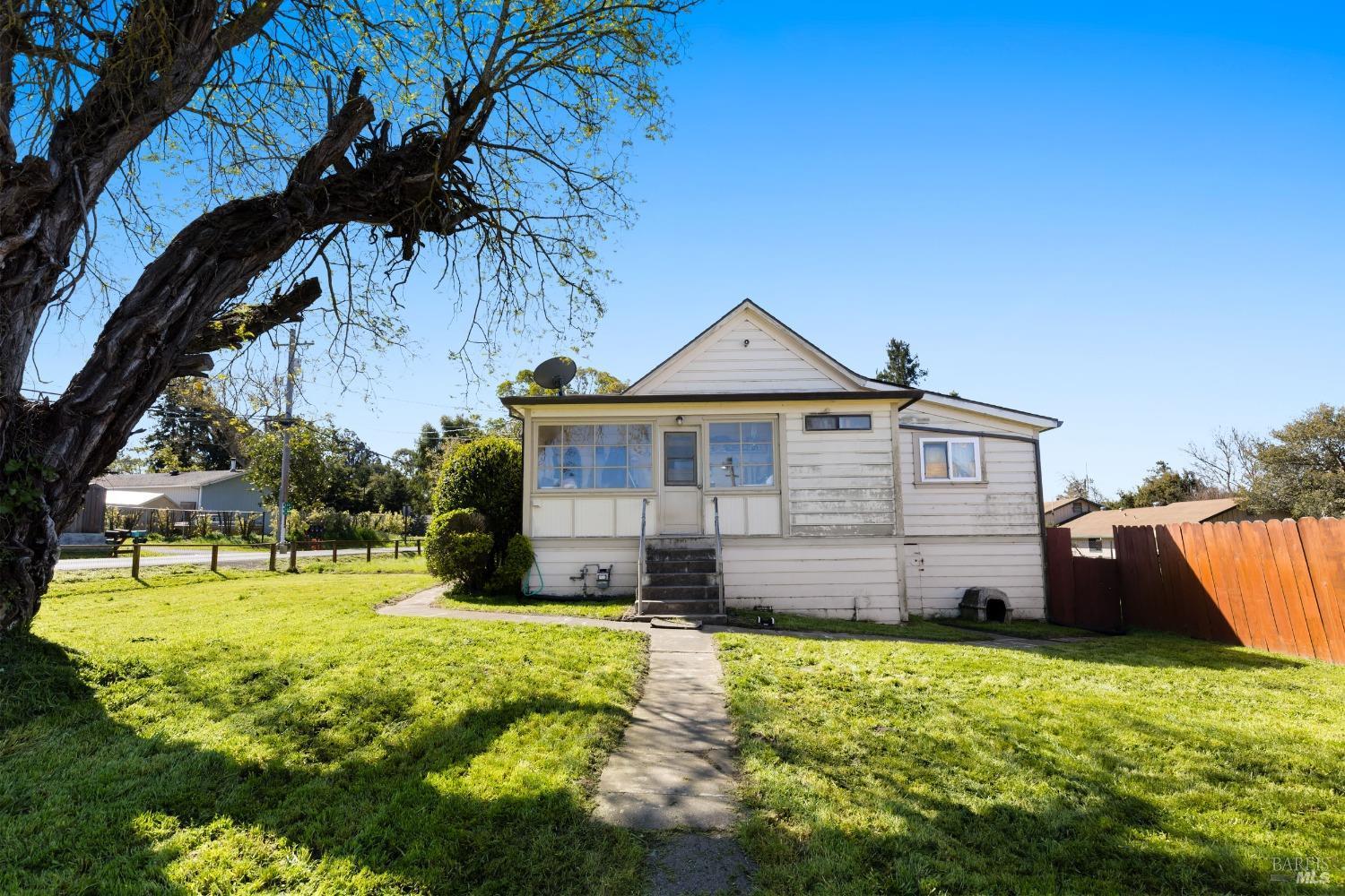 Petaluma, California, 94952, United States, 3 Bedrooms Bedrooms, ,1 BathroomBathrooms,Residential,For Sale,1758452