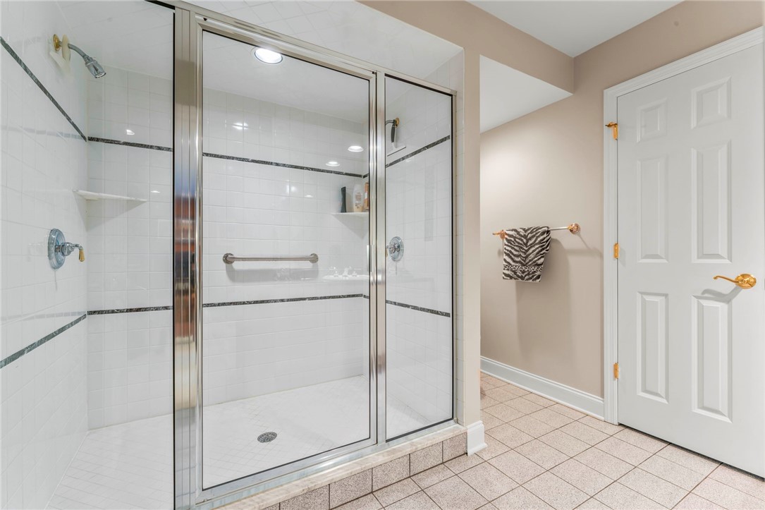 Mcmurray, Pennsylvania, 15317, United States, 3 Bedrooms Bedrooms, ,5 BathroomsBathrooms,Residential,For Sale,2024621