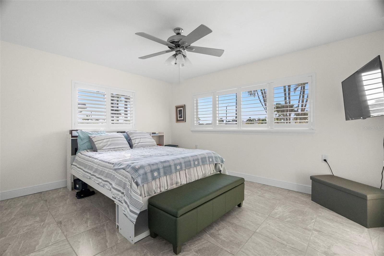 Treasure Island, Florida, 33706, United States, 3 Bedrooms Bedrooms, ,2 BathroomsBathrooms,Residential,For Sale,1996513