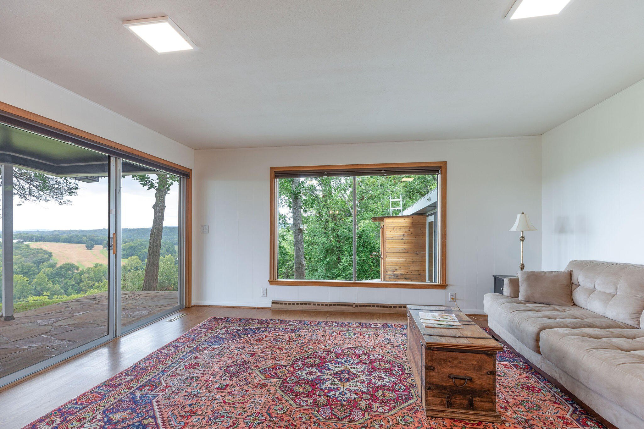 Branson, Missouri, 65616, United States, 3 Bedrooms Bedrooms, ,2 BathroomsBathrooms,Residential,For Sale,1976730