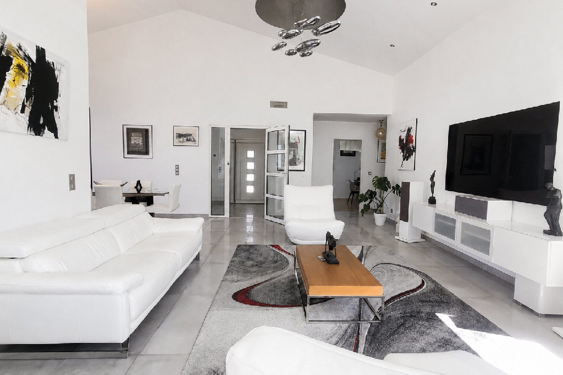  Beautiful property in a sought-after location close to the sea and all amenities - 物件實景