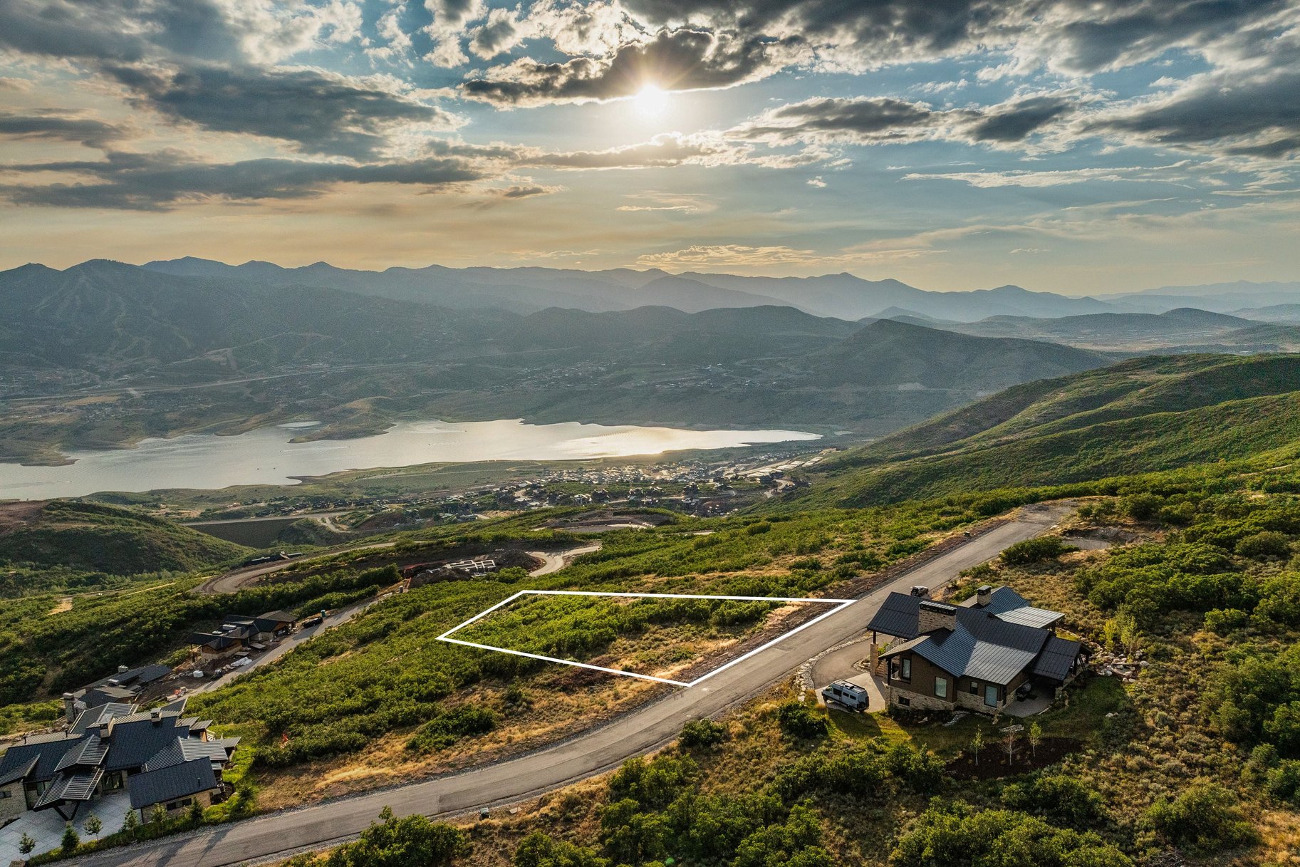  Exquisite Lot with Custom Architectural Plans - 物件實景