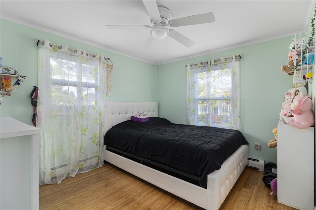 Cranston, Rhode Island, 02921, United States, 3 Bedrooms Bedrooms, ,2 BathroomsBathrooms,Residential,For Sale,1996913