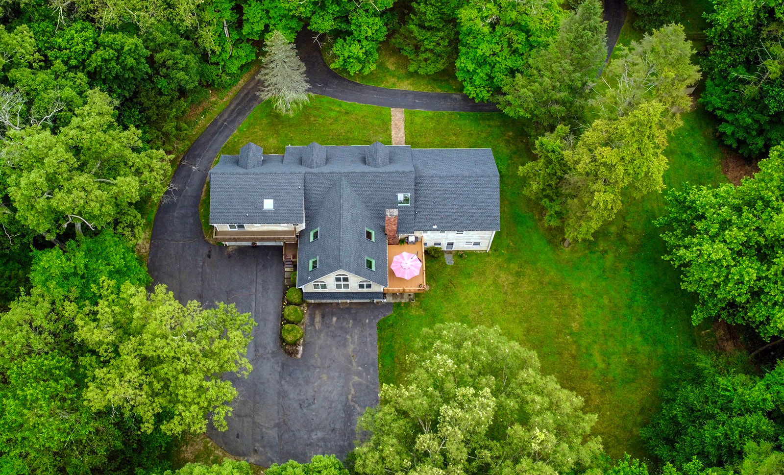 Ringwood, New Jersey, 07456, United States, 7 Bedrooms Bedrooms, ,4 BathroomsBathrooms,Residential,For Sale,1943457