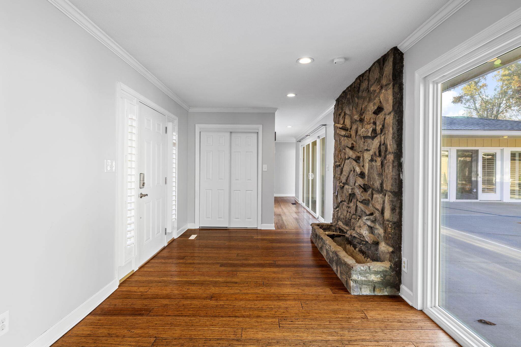 Cleveland, Tennessee, 37312, United States, 3 Bedrooms Bedrooms, ,4 BathroomsBathrooms,Residential,For Sale,1988067