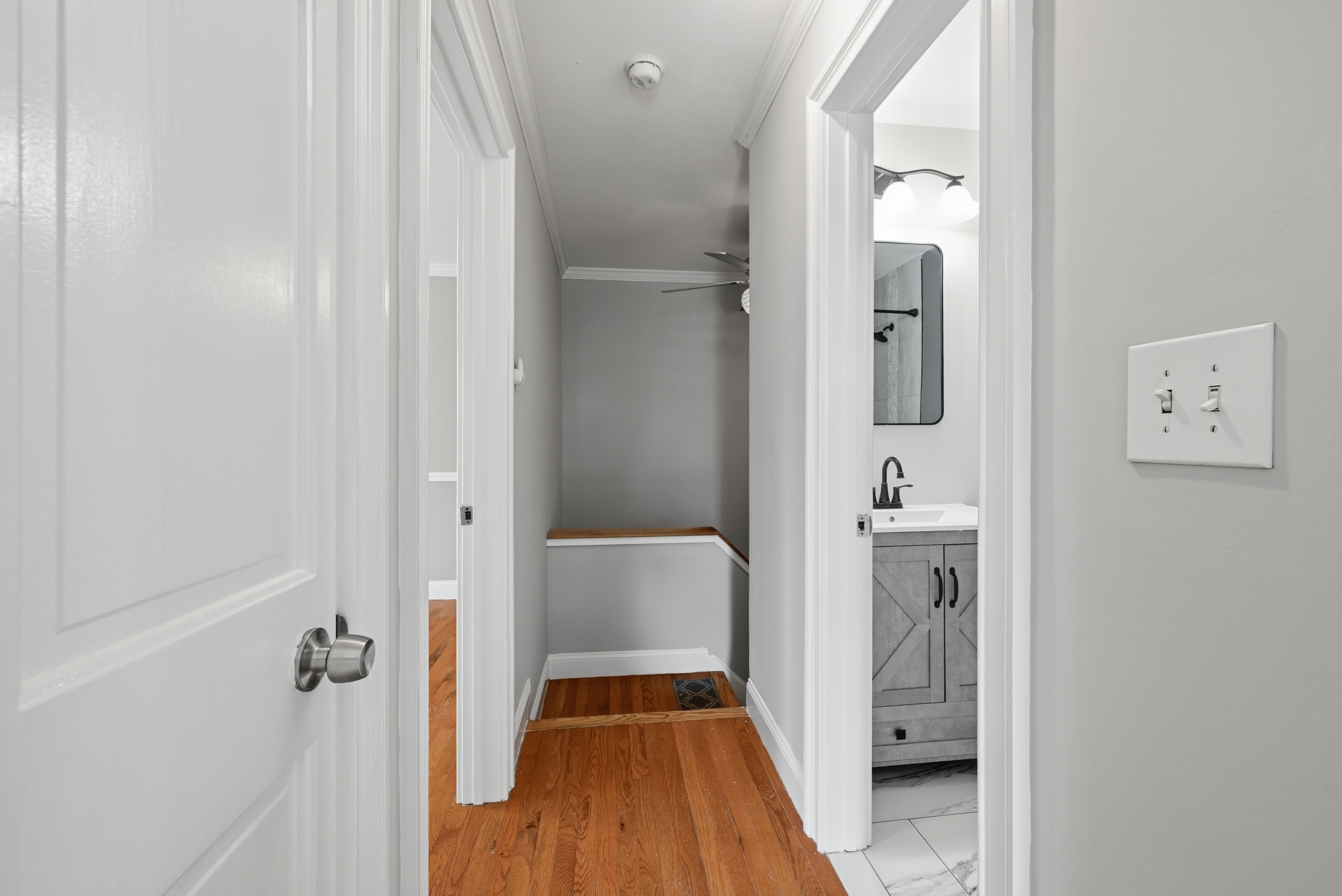 Wonderfully Charming End-Unit Townhouse - 物件實景