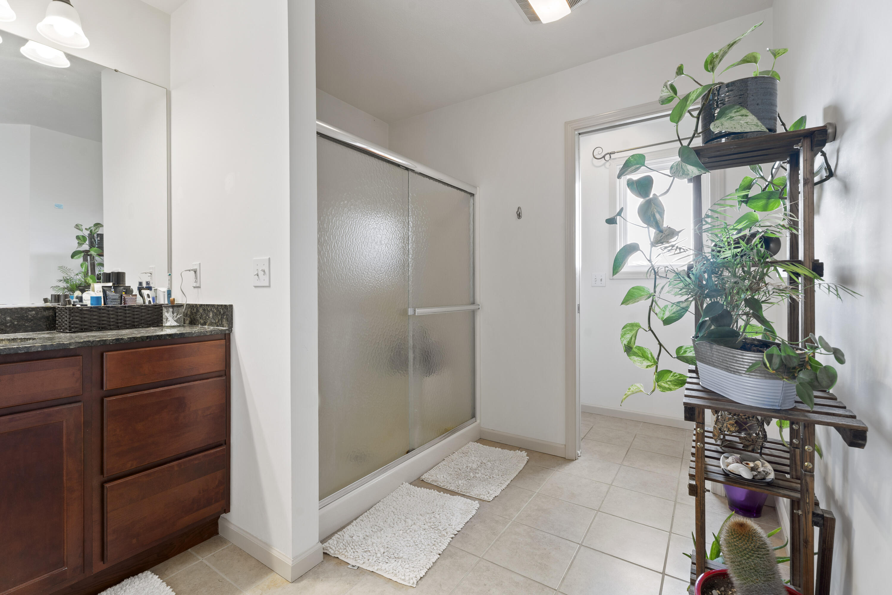 Berrien Springs, Michigan, 49103, United States, 6 Bedrooms Bedrooms, ,4 BathroomsBathrooms,Residential,For Sale,2005382