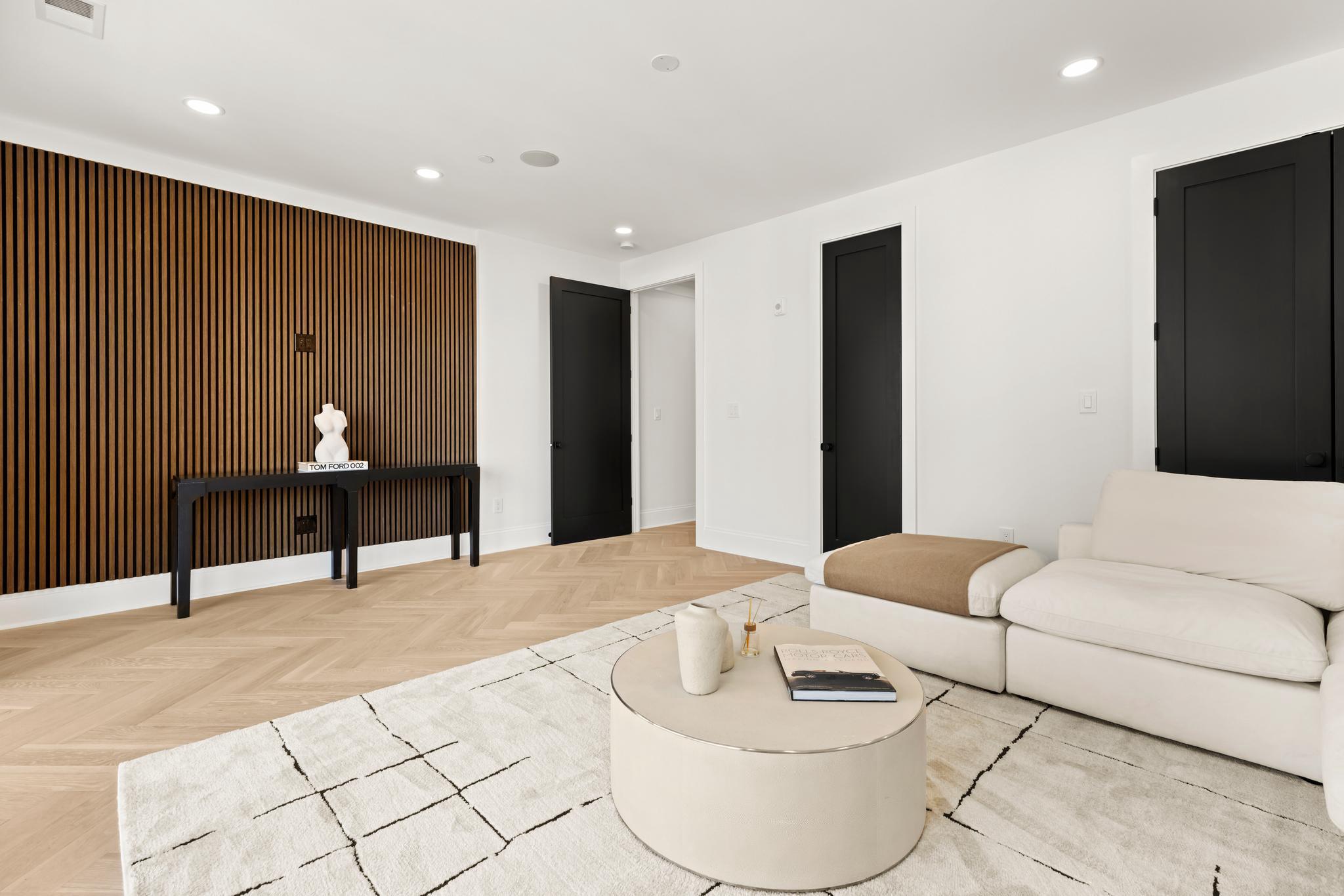 733 Euclid Street NW, Washington, DC, 20001 - 物件實景