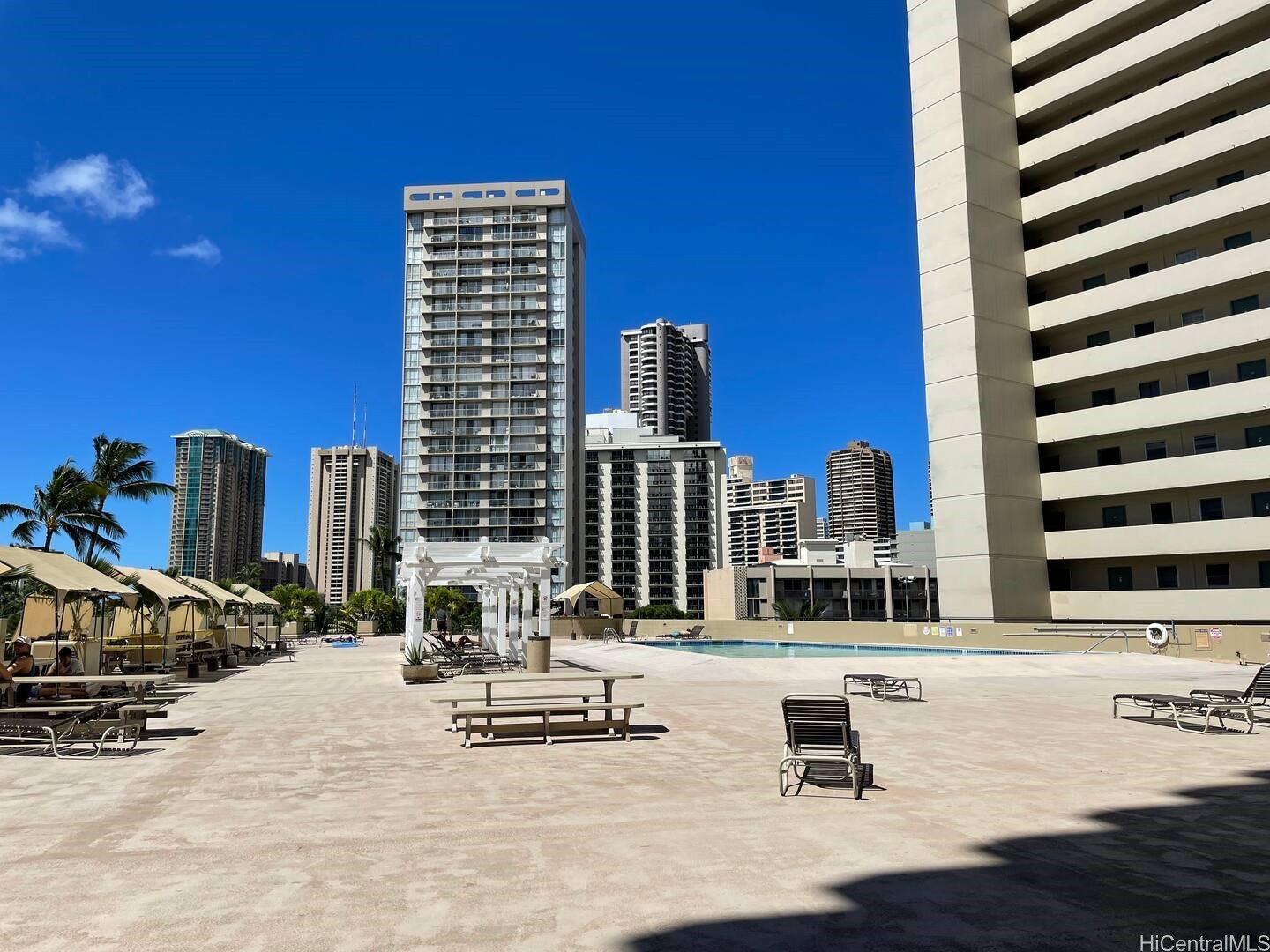 Honolulu, Hawaii, 96815, United States, 1 Bedroom Bedrooms, ,2 BathroomsBathrooms,Residential,For Sale,1890656