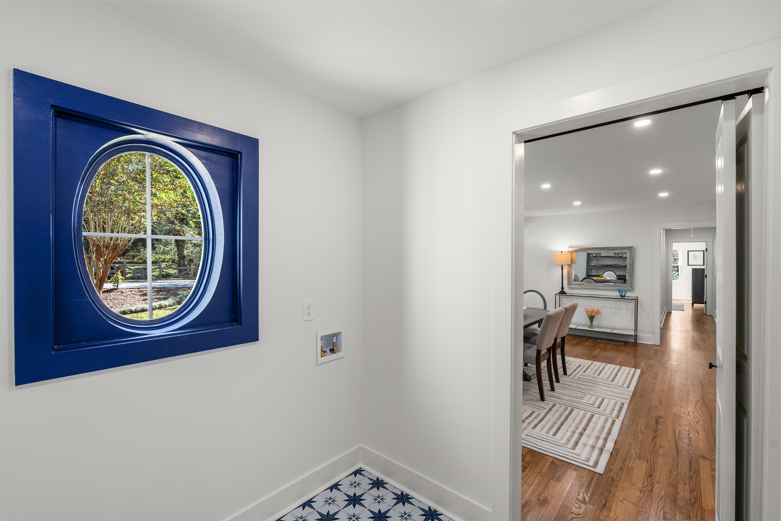  Completely Renovated 1950s Cottage in the Heart of Smyrna