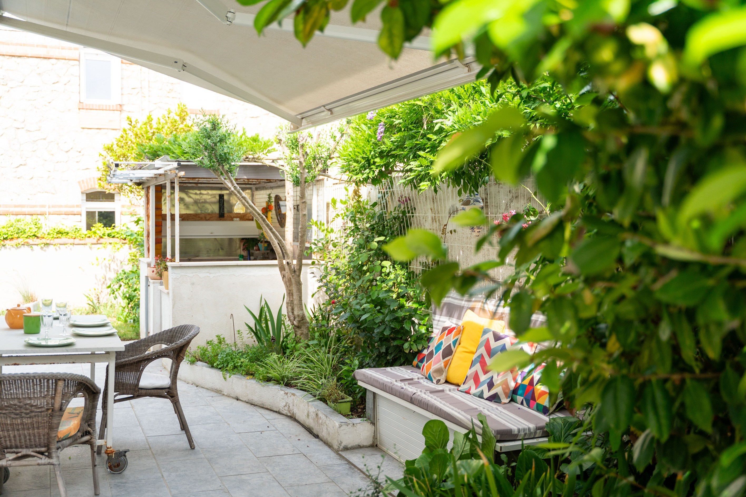  PONTAILLAC – 1950s VILLA 200 METERS FROM THE BEACH WITH DUAL GARAGE - 物件實景