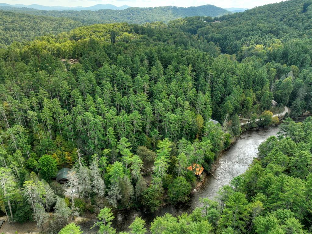 Blue Ridge, Georgia, 30513, United States, 4 Bedrooms Bedrooms, ,4 BathroomsBathrooms,Residential,For Sale,1859104