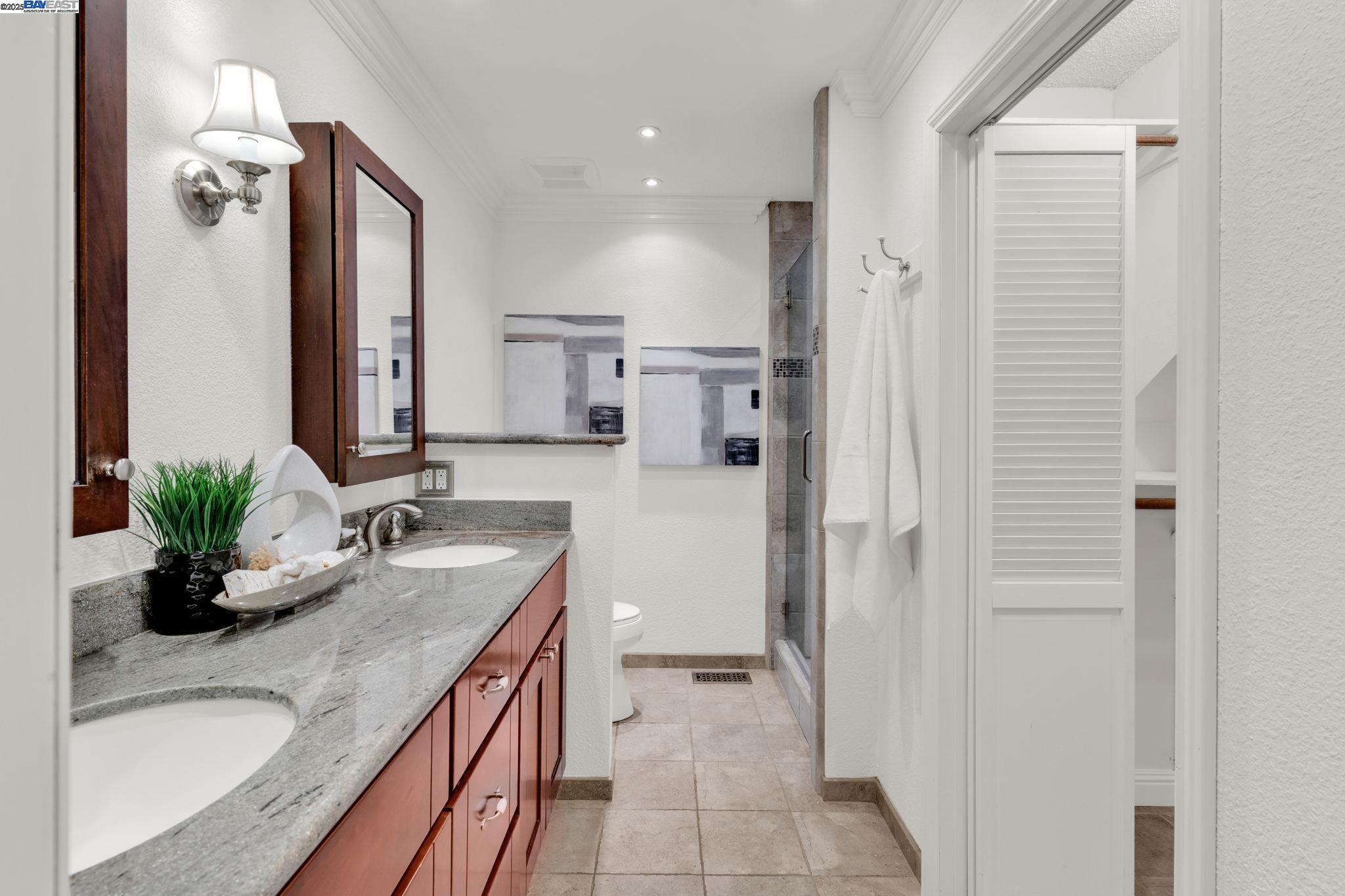 Pleasant Hill, California, 94523, United States, 4 Bedrooms Bedrooms, ,2 BathroomsBathrooms,Residential,For Sale,1991130