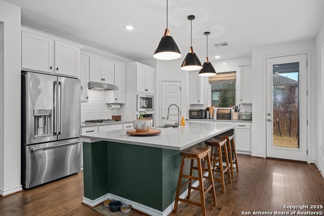 San Antonio, Texas, 78254, United States, 5 Bedrooms Bedrooms, ,3 BathroomsBathrooms,Residential,For Sale,1935697